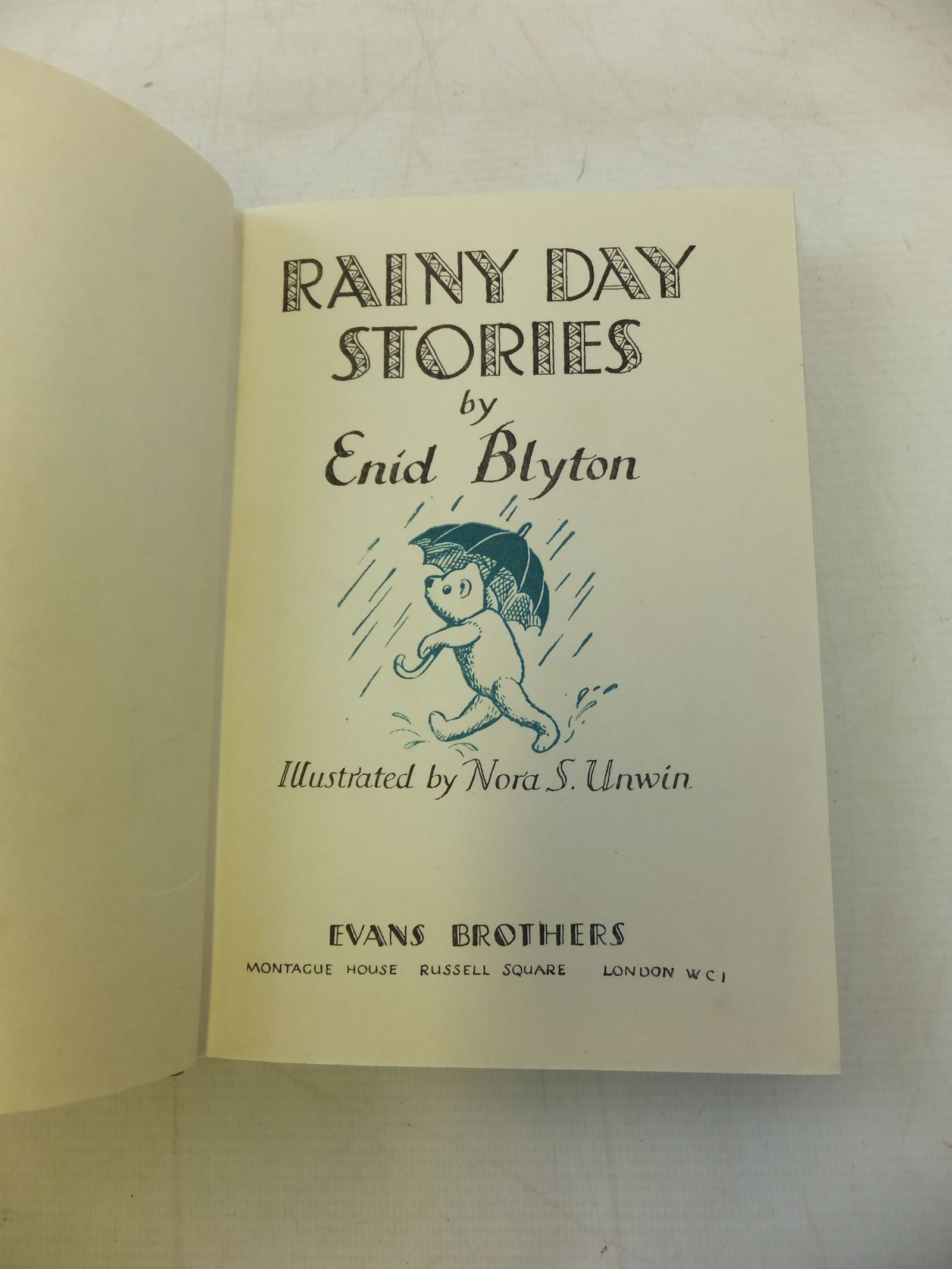 Rainy Day Stories Written By Blyton Enid Stock Code 1711718 Stella
