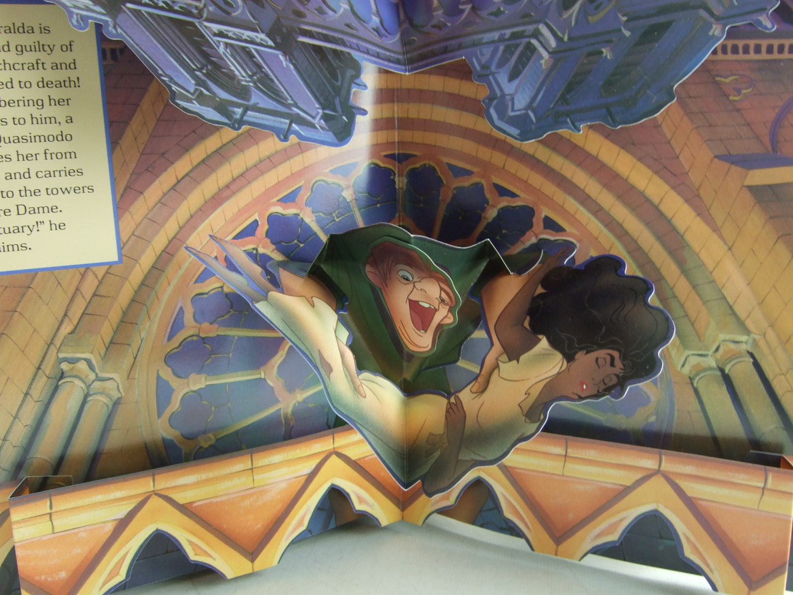 Stella & Rose's Books : DISNEY'S THE HUNCHBACK OF NOTRE DAME A POP-UP