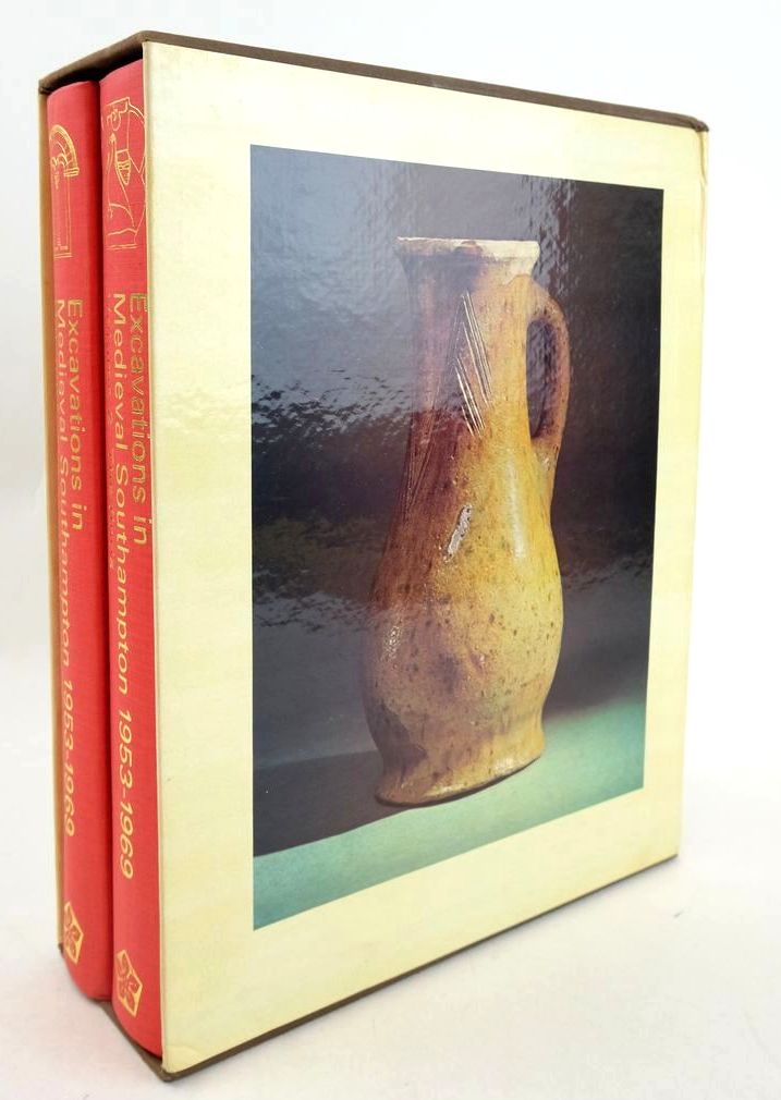 Cover of EXCAVATIONS IN MEDIEVAL SOUTHAMPTON 1953-1969 (2 VOLUMES) by Colin Platt; R. Coleman-Smith