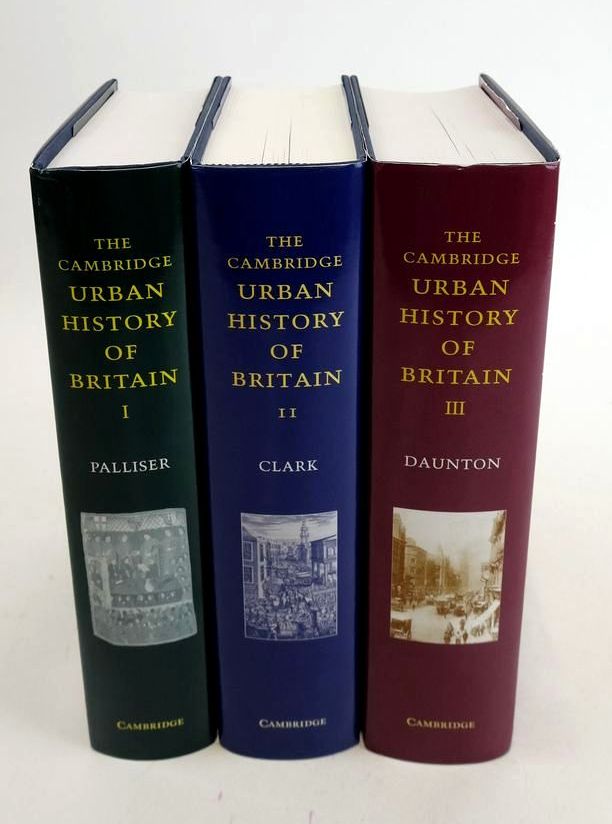 Cover of THE CAMBRIDGE URBAN HISTORY OF BRITAIN (3 VOLUMES) by D.M. Palliser; Peter Clark; Martin Daunton