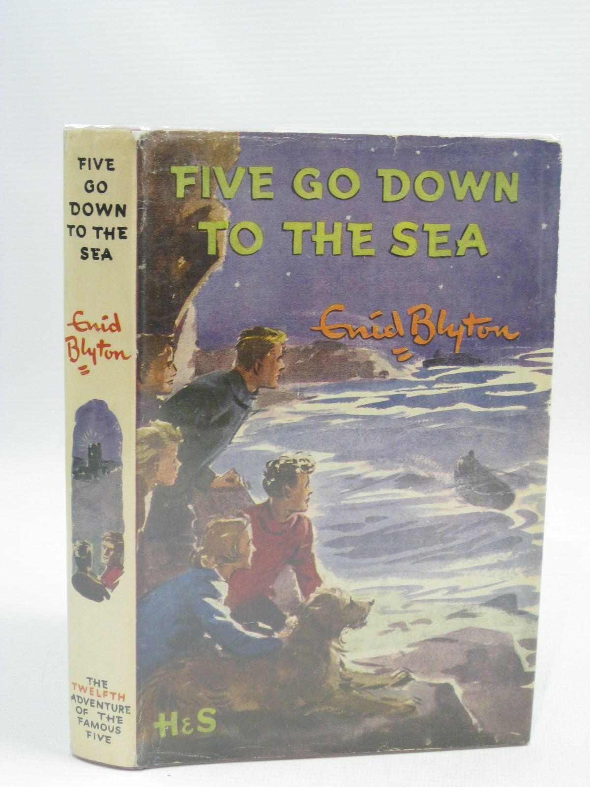 Cover of FIVE GO DOWN TO THE SEA by Enid Blyton