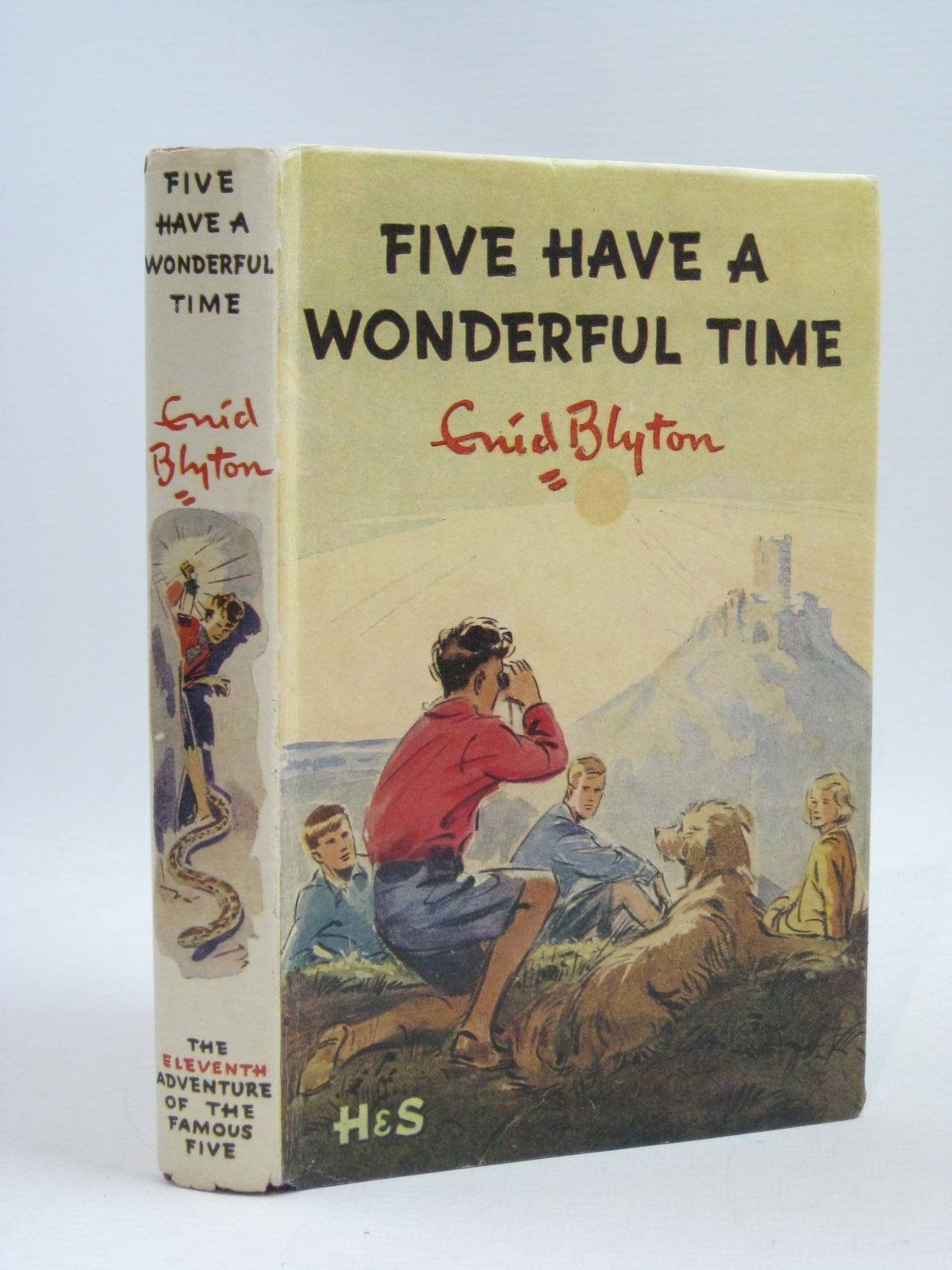 Cover of FIVE HAVE A WONDERFUL TIME by Enid Blyton