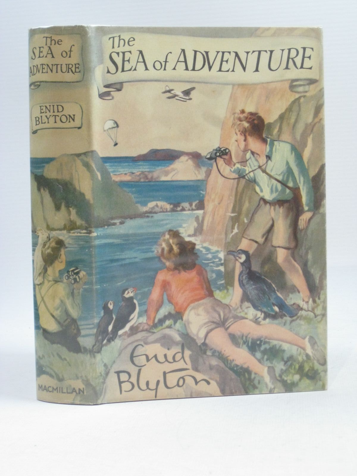 Cover of THE SEA OF ADVENTURE by Enid Blyton