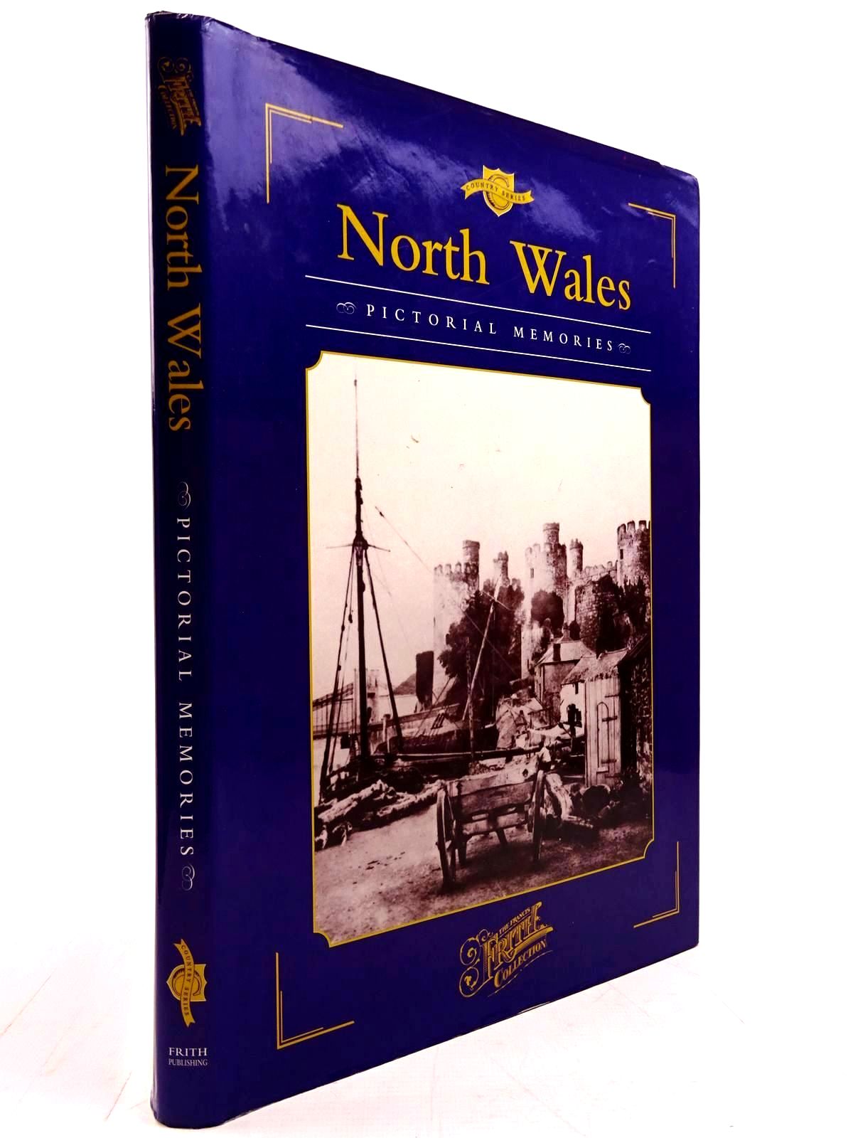 Cover of NORTH WALES PICTORIAL MEMORIES by Helen Livingston