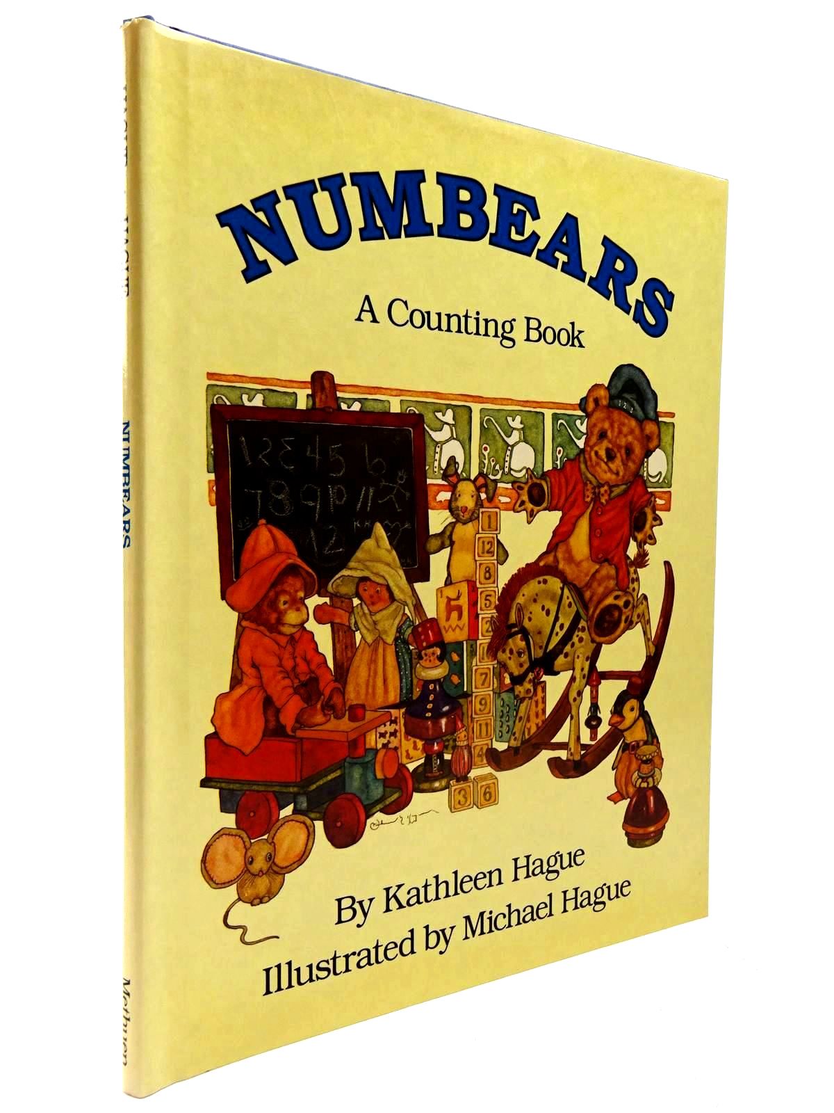 Cover of NUMBEARS - A COUNTING BOOK by Kathleen Hague