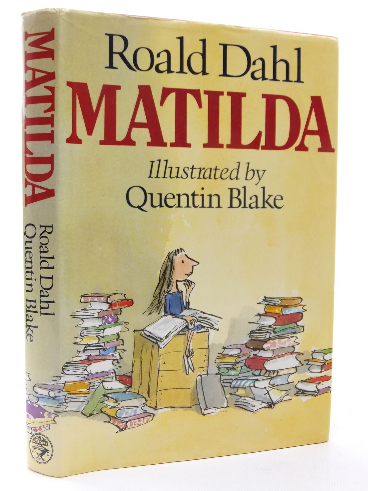 Stella & Rose's Books : MATILDA Written By Roald Dahl, BOOK CODE: 300675