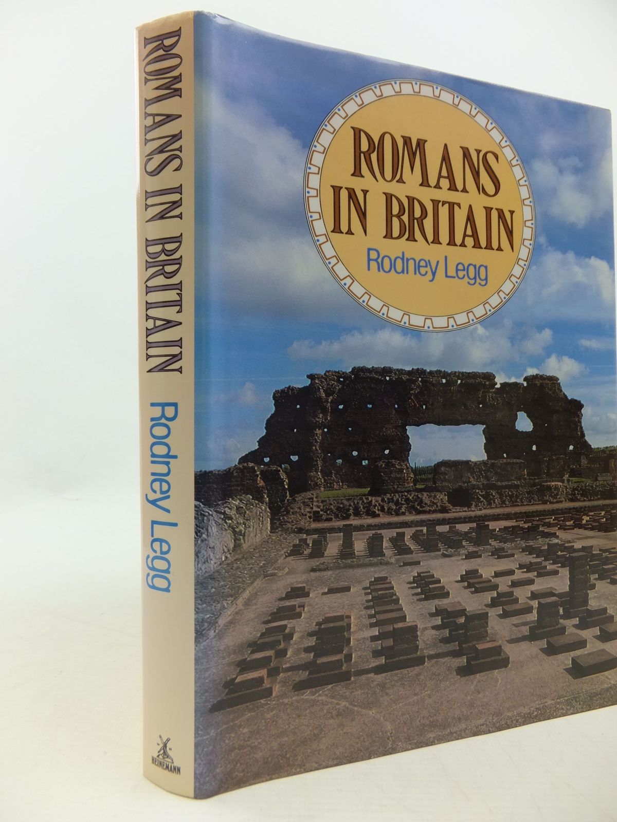 Cover of ROMANS IN BRITAIN by Rodney Legg