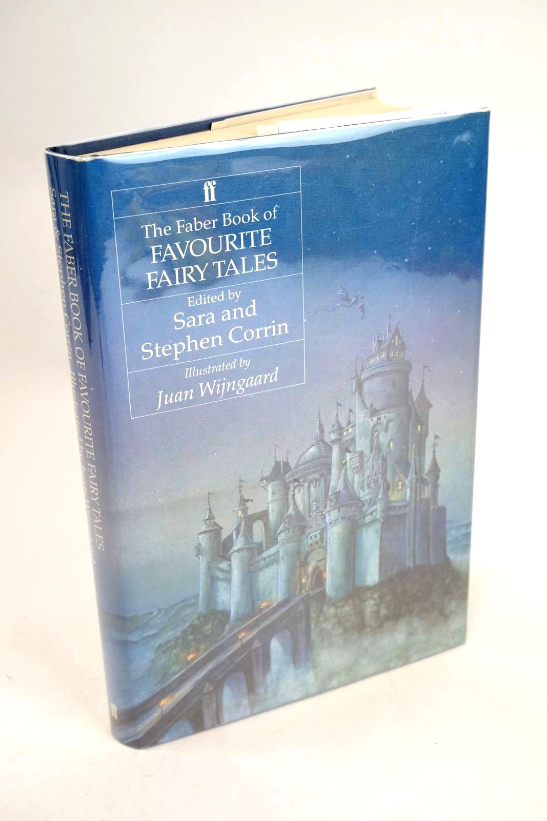 Cover of THE FABER BOOK OF FAVOURITE FAIRY TALES by Stephen Corrin; Sara Corrin