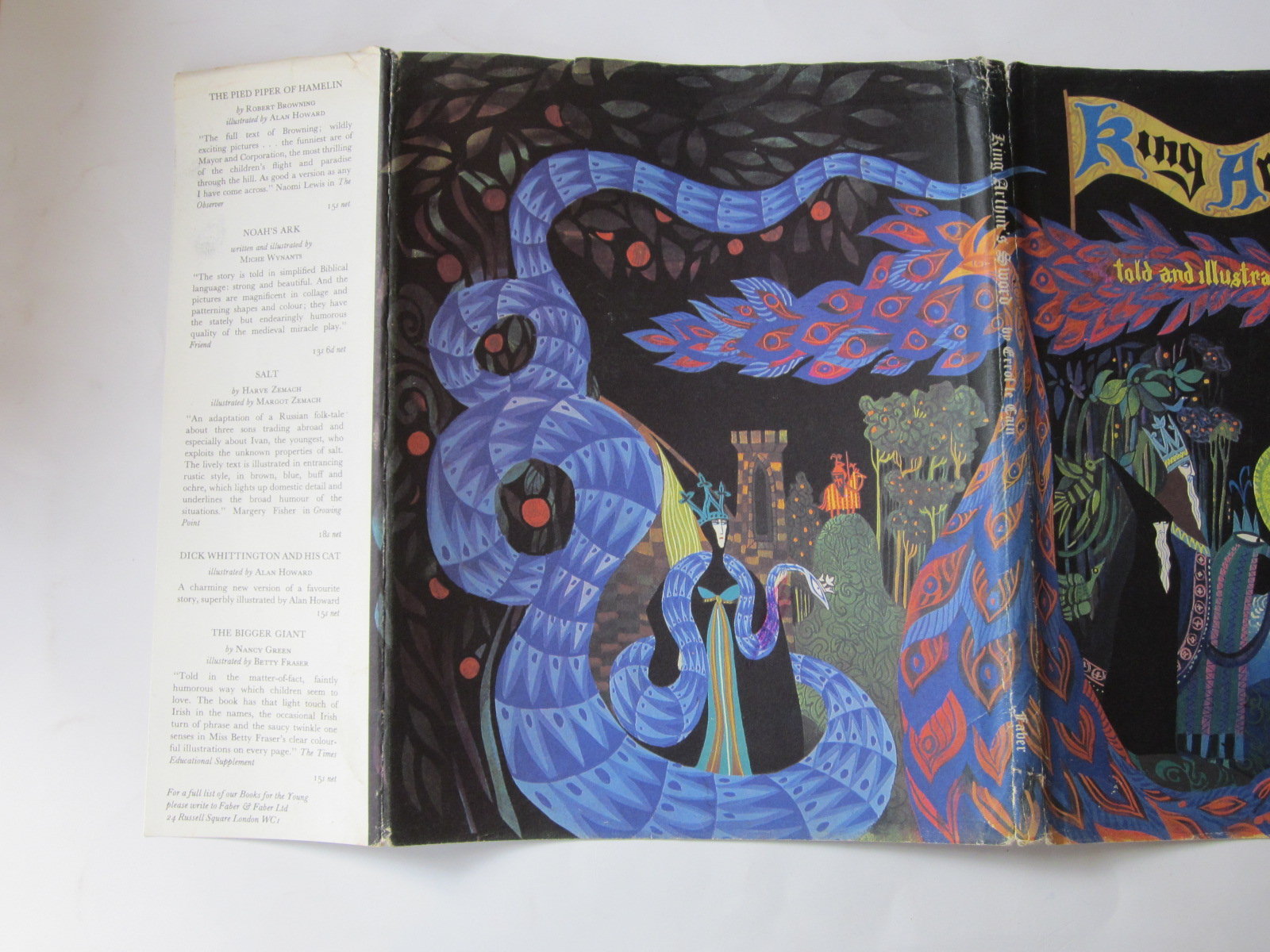 Photo of KING ARTHUR'S SWORD written by Le Cain, Errol illustrated by Le Cain, Errol published by Faber & Faber (STOCK CODE: 1307925)  for sale by Stella & Rose's Books