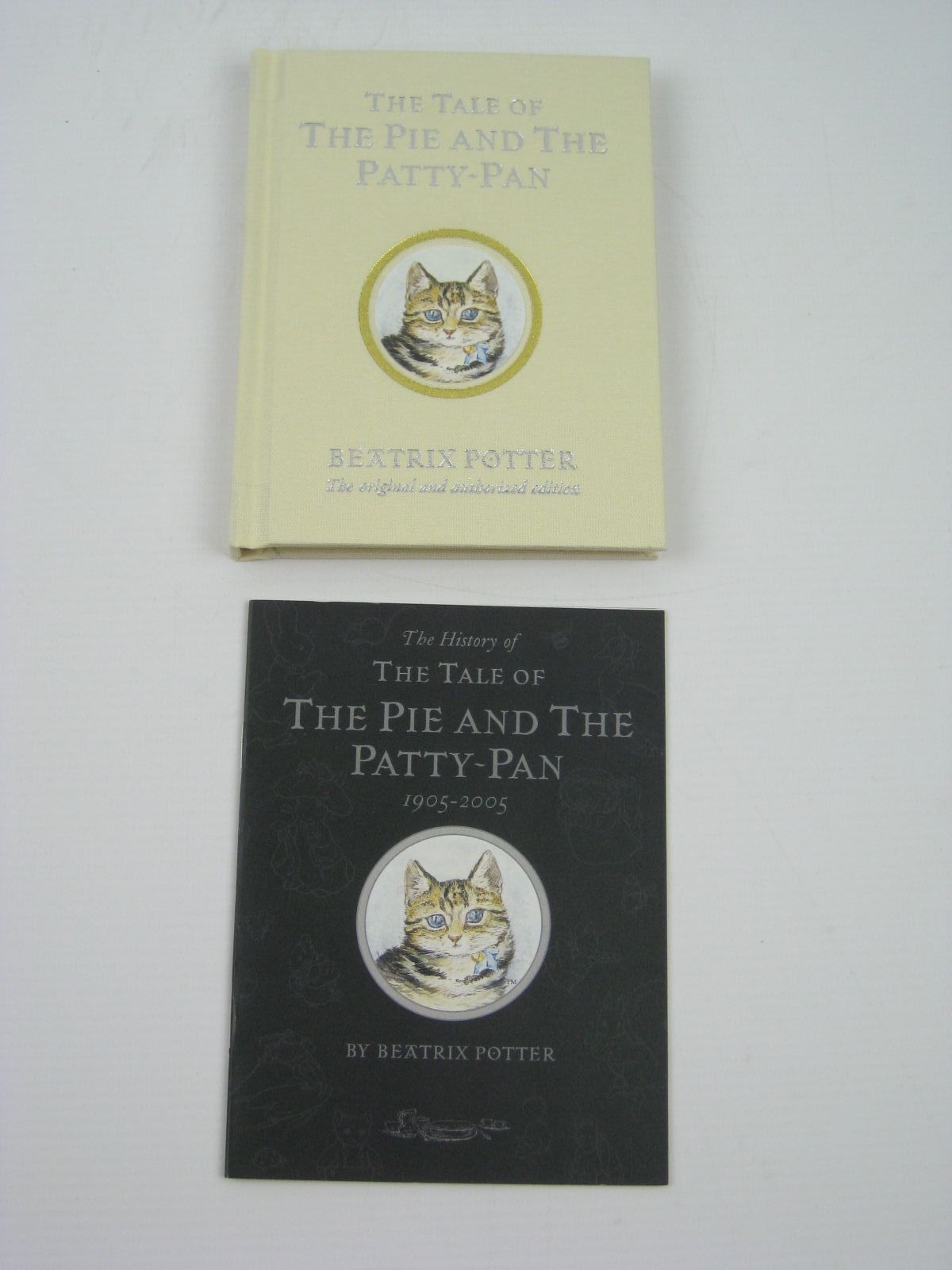 Photo of THE TALE OF THE PIE AND THE PATTY-PAN written by Potter, Beatrix illustrated by Potter, Beatrix published by Frederick Warne, The Penguin Group (STOCK CODE: 1316341)  for sale by Stella & Rose's Books