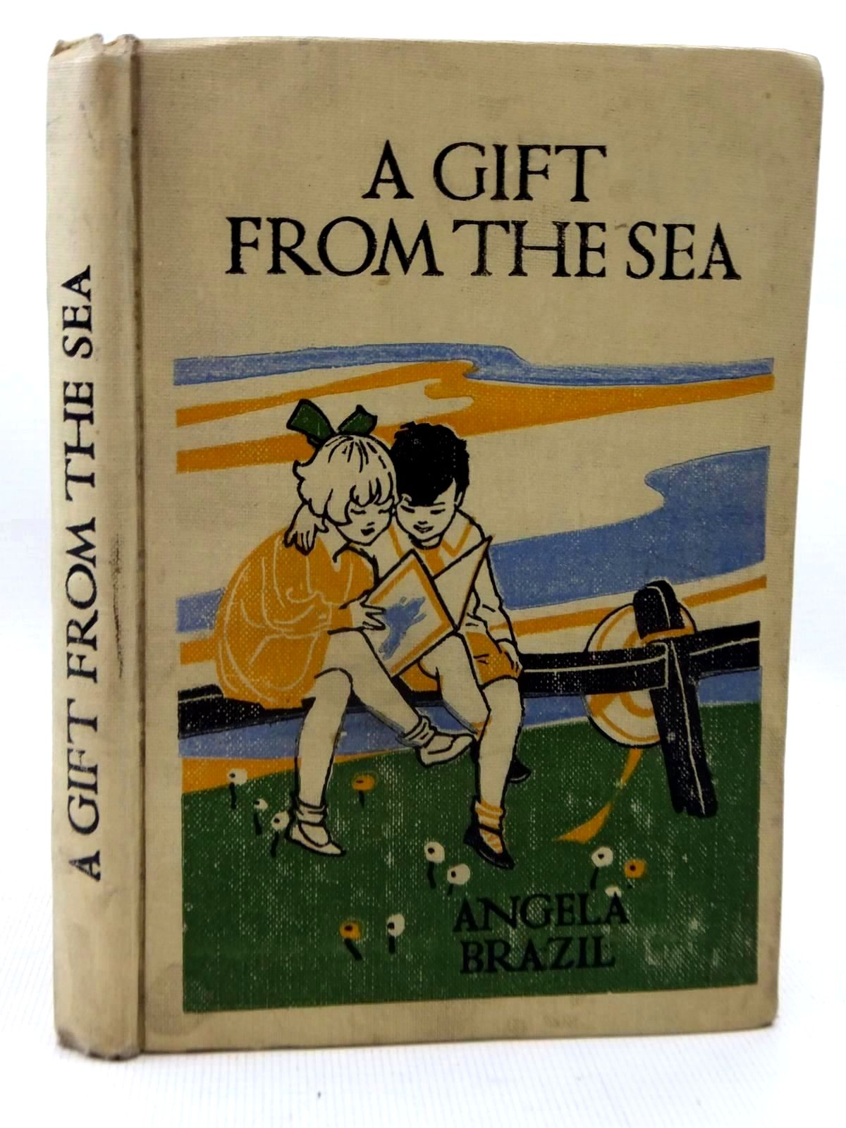 Photo of A GIFT FROM THE SEA written by Brazil, Angela illustrated by Jackson, A.E. published by Thomas Nelson and Sons Ltd. (STOCK CODE: 1317129)  for sale by Stella & Rose's Books
