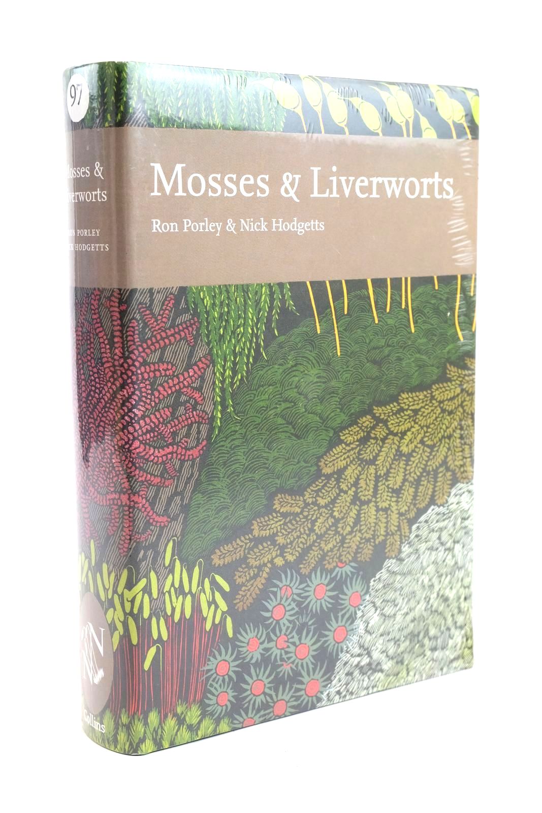 Photo of MOSSES & LIVERWORTS (NN 97) written by Porley, Ron
Hodgetts, Nick published by Collins (STOCK CODE: 1320405)  for sale by Stella & Rose's Books
