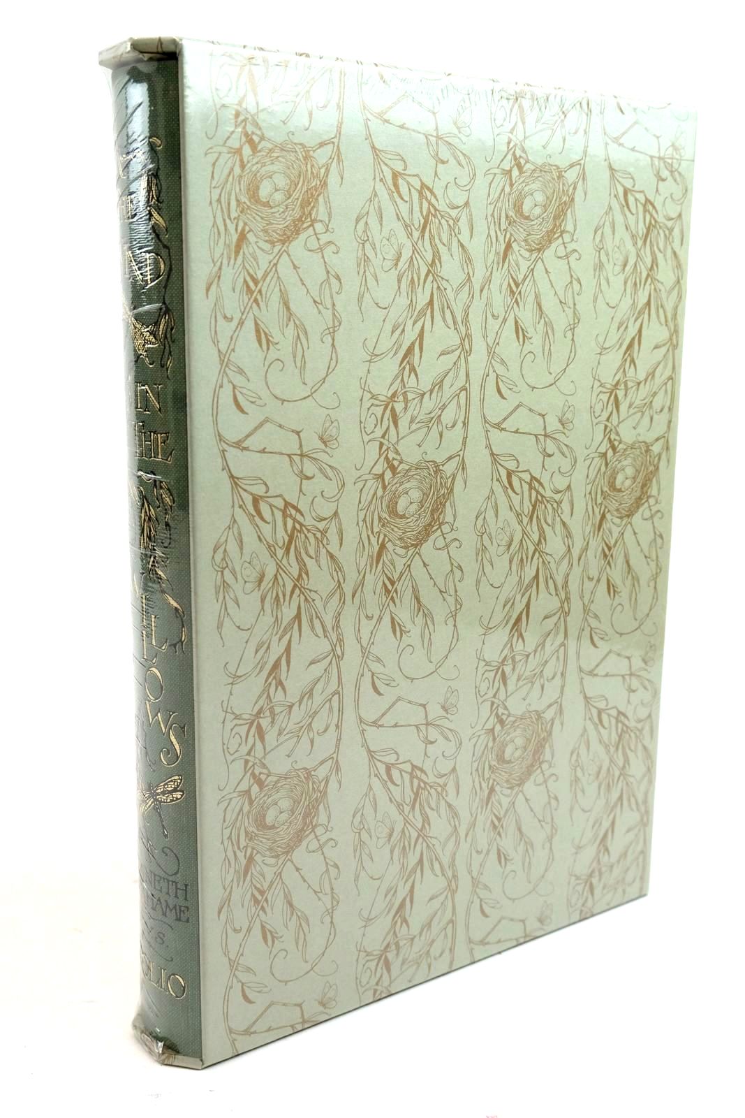 Photo of THE WIND IN THE WILLOWS written by Grahame, Kenneth illustrated by Van Sandwyk, Charles published by Folio Society (STOCK CODE: 1321309)  for sale by Stella & Rose's Books