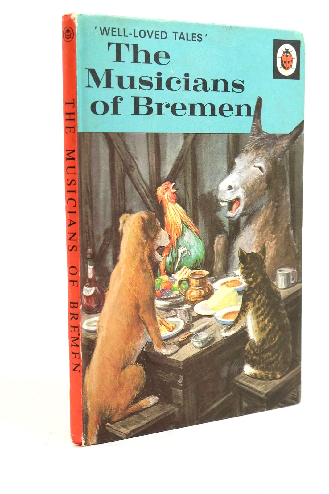 Photo of THE MUSICIANS OF BREMEN written by Southgate, Vera illustrated by Lumley, Robert Berry, John published by Ladybird Books (STOCK CODE: 1321344)  for sale by Stella & Rose's Books