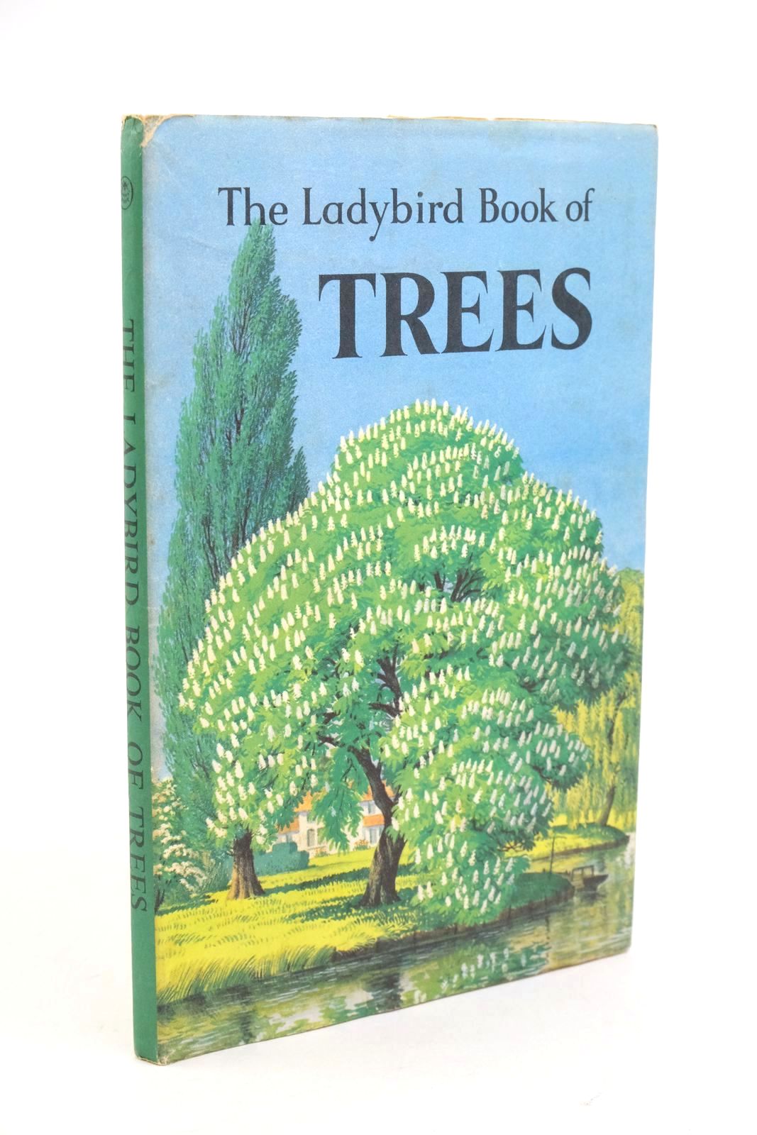 Photo of THE LADYBIRD BOOK OF TREES written by Vesey-Fitzgerald, Brian illustrated by Badmin, S.R. published by Wills &amp; Hepworth Ltd. (STOCK CODE: 1322137)  for sale by Stella & Rose's Books