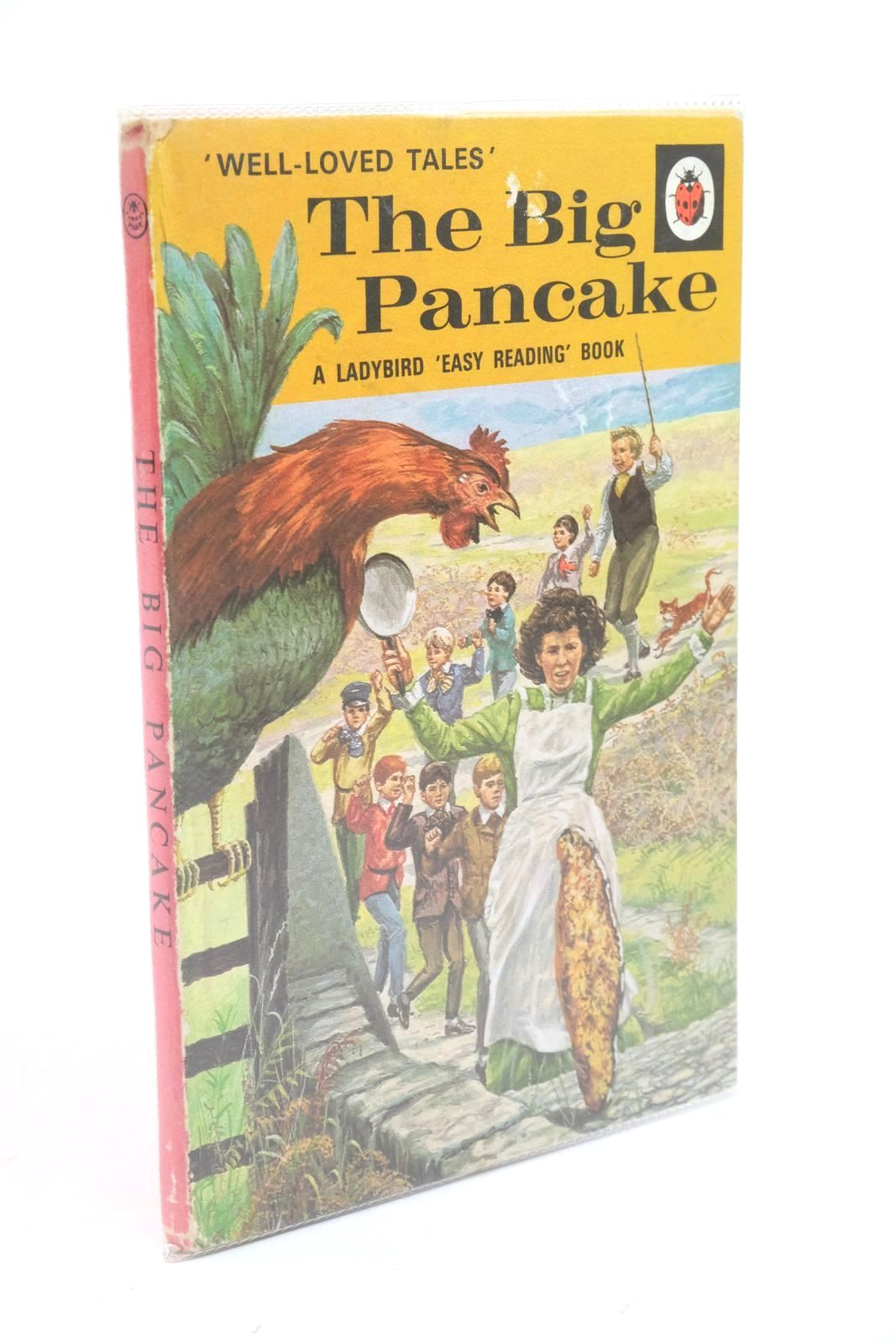 Photo of THE BIG PANCAKE written by Southgate, Vera illustrated by Lumley, Robert published by Wills &amp; Hepworth Ltd. (STOCK CODE: 1322382)  for sale by Stella & Rose's Books