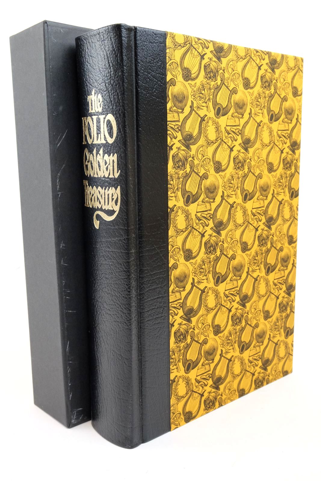 Photo of THE FOLIO GOLDEN TREASURY written by Michie, James et al,  illustrated by Brett, Simon et al.,  published by Folio Society (STOCK CODE: 1322897)  for sale by Stella & Rose's Books