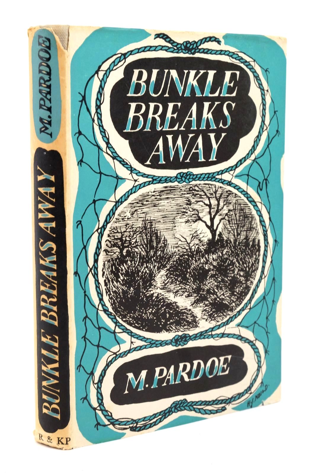 Photo of BUNKLE BREAKS AWAY written by Pardoe, M. illustrated by Neild, Julie published by Routledge &amp; Kegan Paul Ltd (STOCK CODE: 1322964)  for sale by Stella & Rose's Books