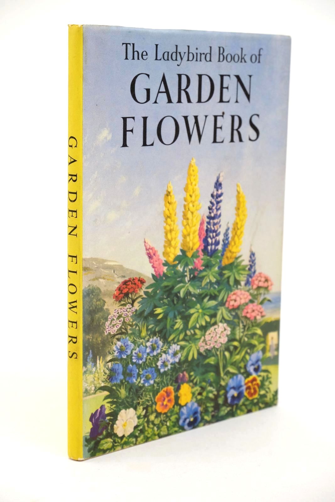 Photo of THE LADYBIRD BOOK OF GARDEN FLOWERS written by Vesey-Fitzgerald, Brian illustrated by Leigh-Pemberton, John published by Wills & Hepworth Ltd. (STOCK CODE: 1323137)  for sale by Stella & Rose's Books