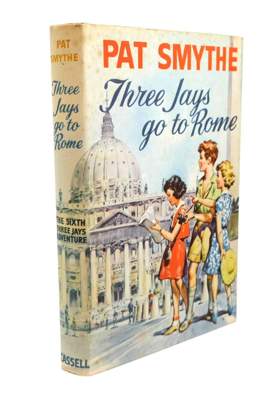 Photo of THREE JAYS GO TO ROME written by Smythe, Pat illustrated by Money, Keith published by Cassell &amp; Company Ltd (STOCK CODE: 1323173)  for sale by Stella & Rose's Books