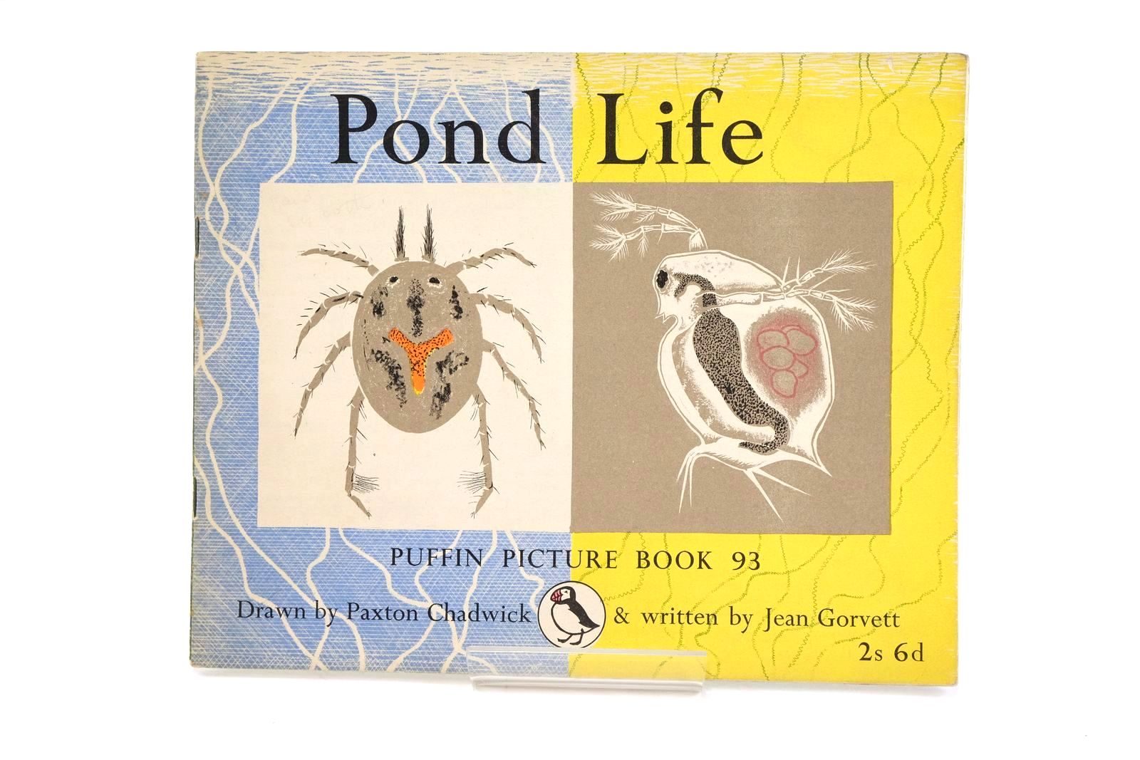 Photo of POND LIFE written by Gorvett, Jean illustrated by Chadwick, Paxton published by Penguin Books Ltd (STOCK CODE: 1323595)  for sale by Stella & Rose's Books