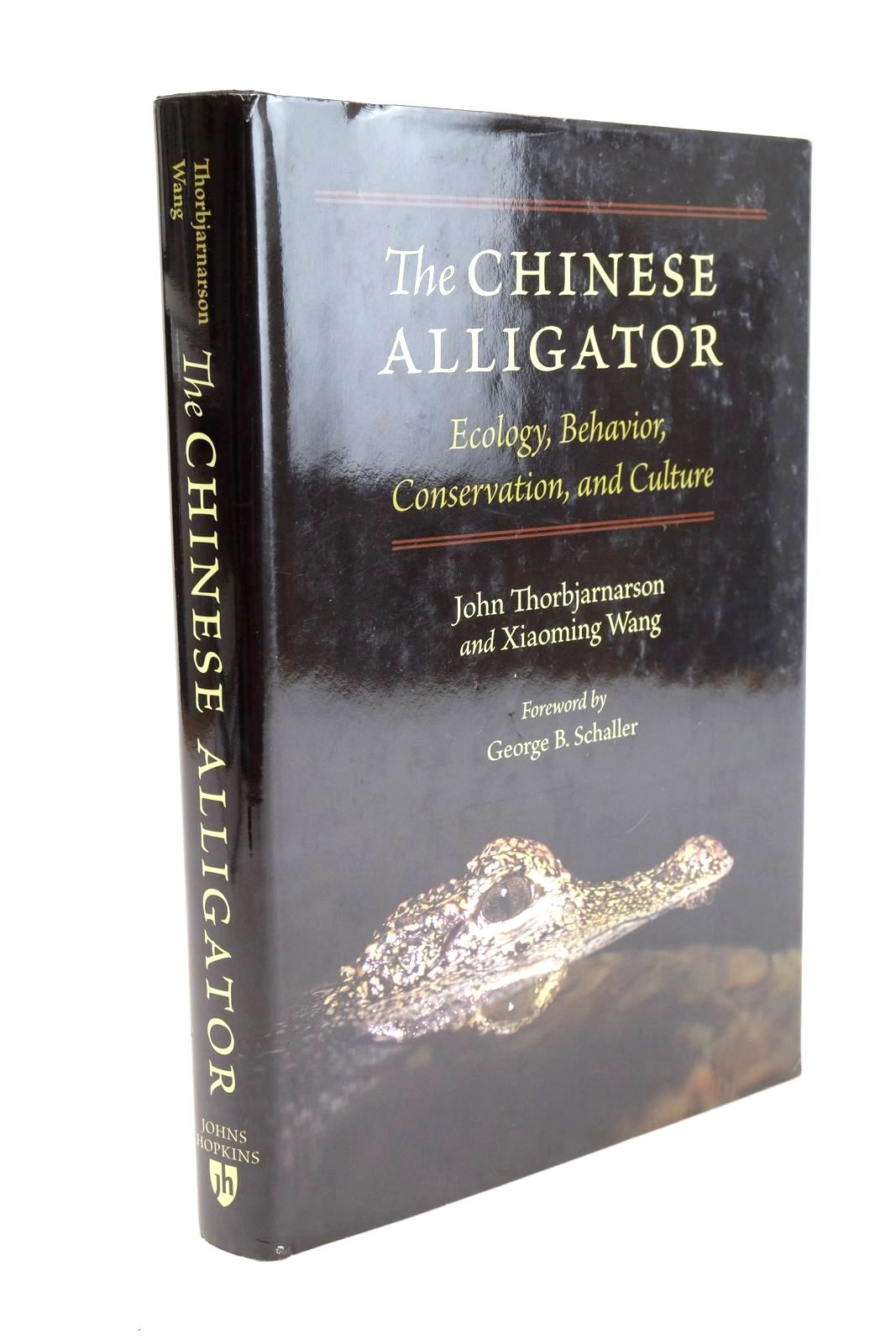 Photo of THE CHINESE ALLIGATOR ECOLOGY, BEHAVIOR, CONSERVATION, AND CULTURE written by Thorbjarnarson, John
Wang, Xiaoming published by The John Hopkins University Press (STOCK CODE: 1324125)  for sale by Stella & Rose's Books