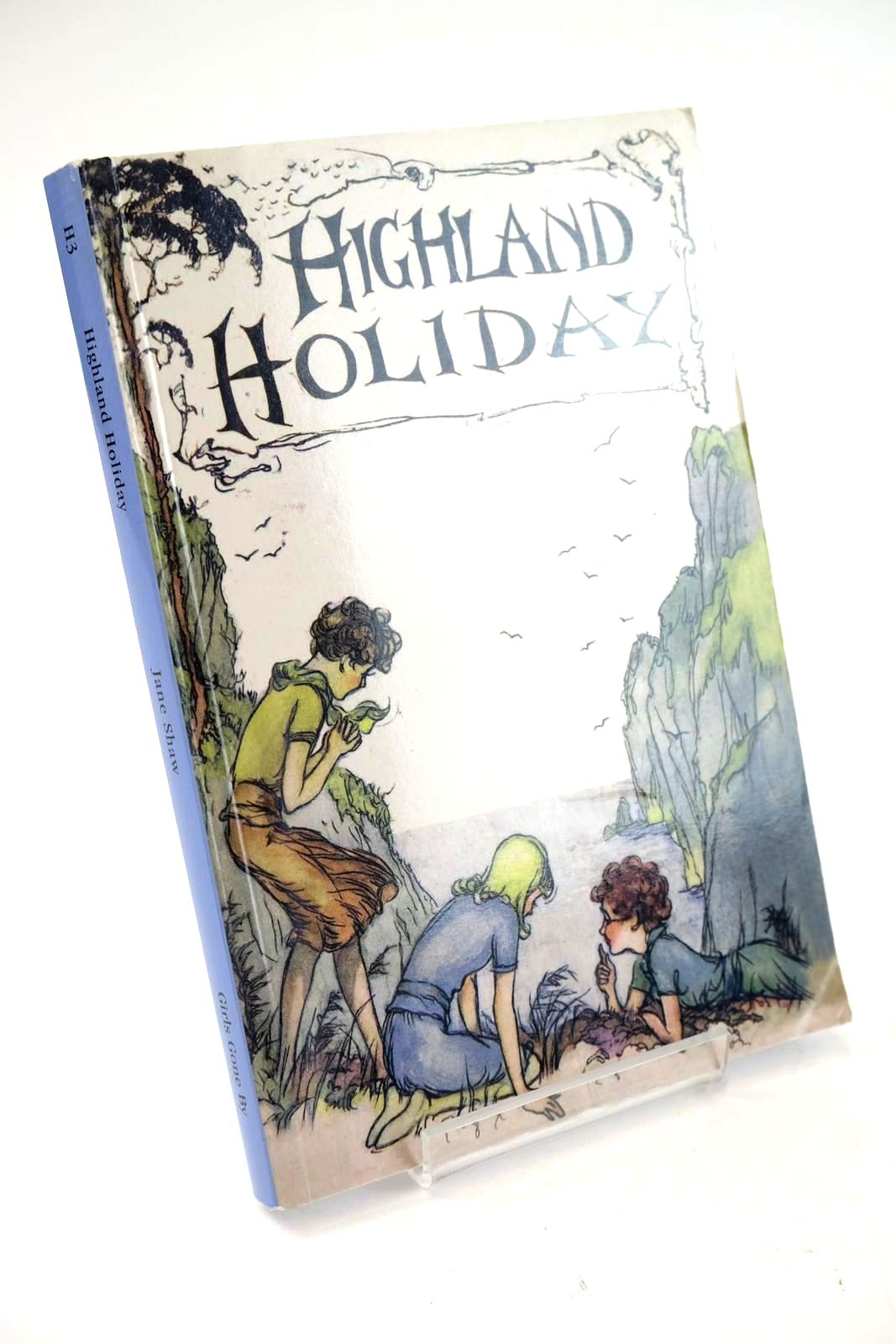 Photo of HIGHLAND HOLIDAY written by Shaw, Jane published by Girls Gone By (STOCK CODE: 1324198)  for sale by Stella & Rose's Books