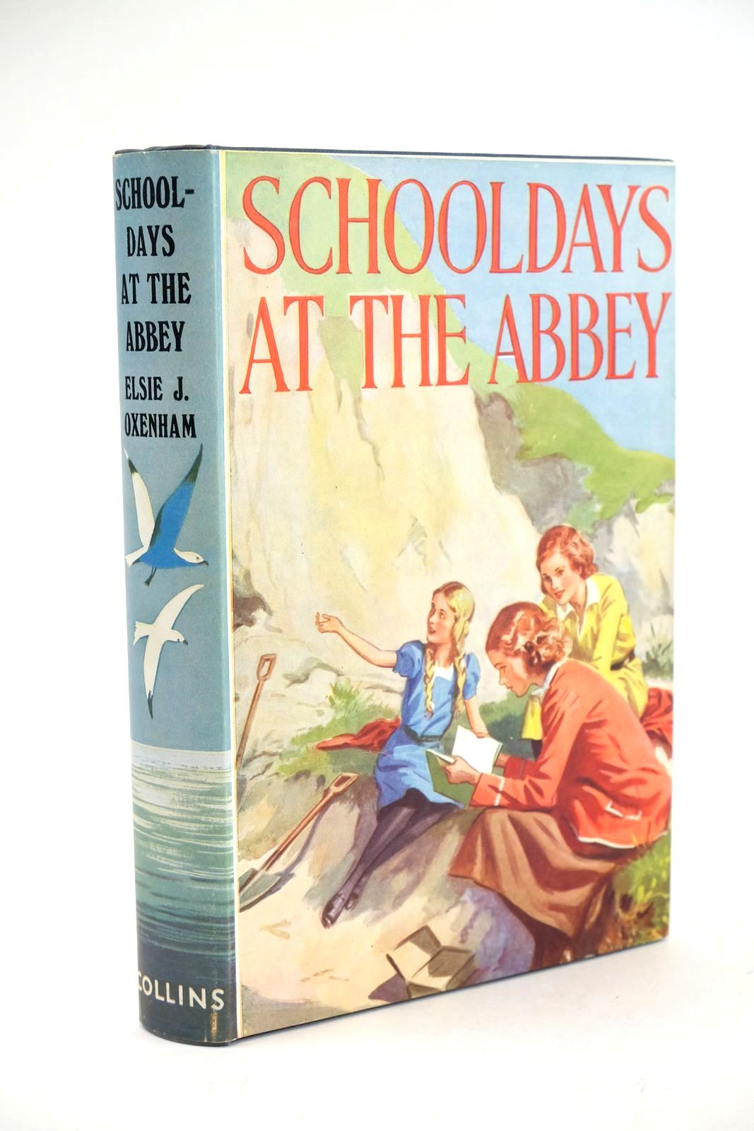Photo of SCHOOLDAYS AT THE ABBEY written by Oxenham, Elsie J. published by Collins (STOCK CODE: 1324512)  for sale by Stella & Rose's Books