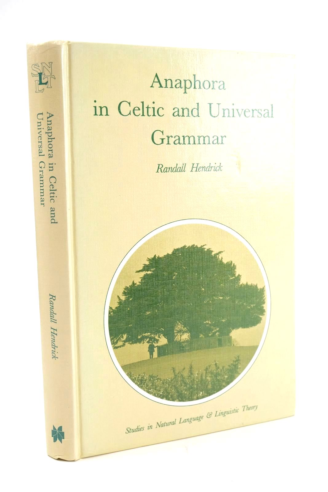 Photo of ANAPHORA IN CELTIC AND UNIVERSAL GRAMMAR- Stock Number: 1324956