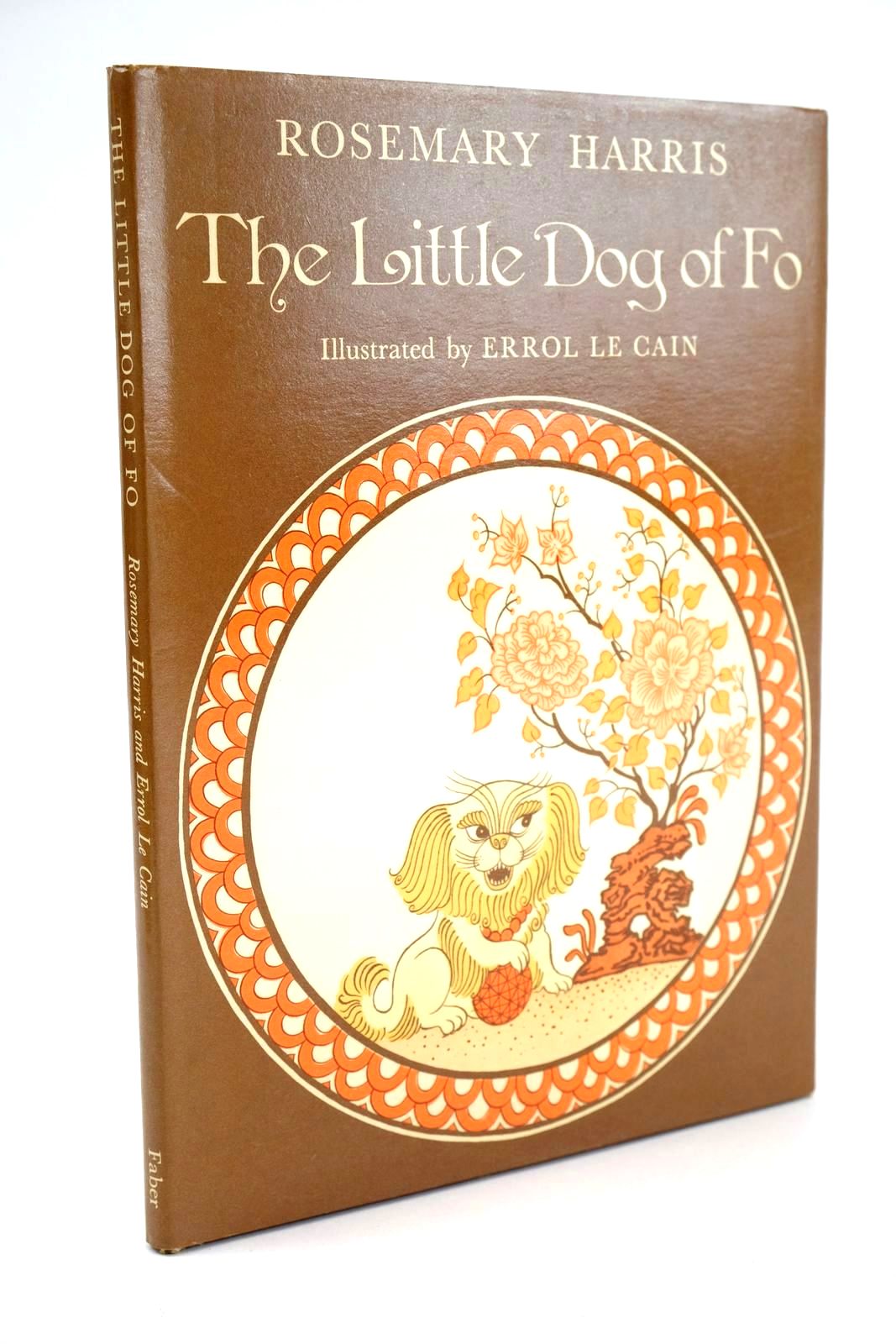 Photo of THE LITTLE DOG OF FO written by Harris, Rosemary illustrated by Le Cain, Errol published by Faber &amp; Faber Ltd. (STOCK CODE: 1325012)  for sale by Stella & Rose's Books