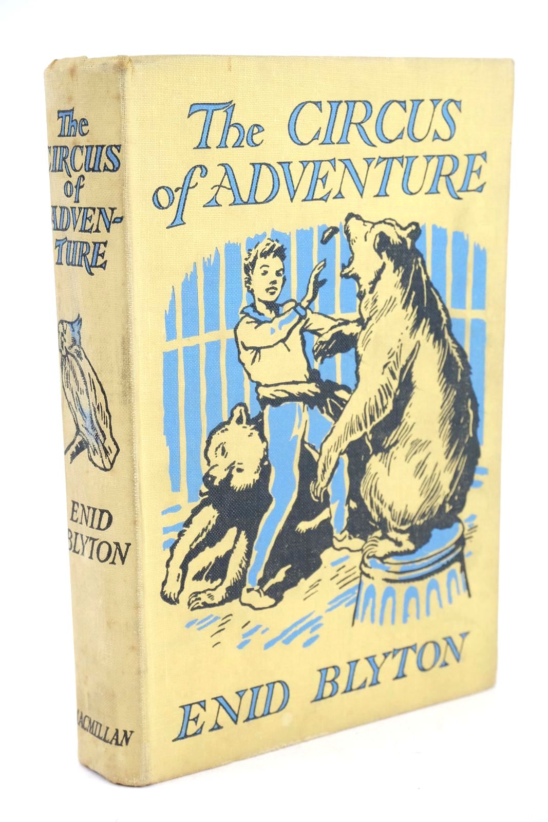 Photo of THE CIRCUS OF ADVENTURE written by Blyton, Enid illustrated by Tresilian, Stuart published by Macmillan &amp; Co. Ltd. (STOCK CODE: 1325413)  for sale by Stella & Rose's Books