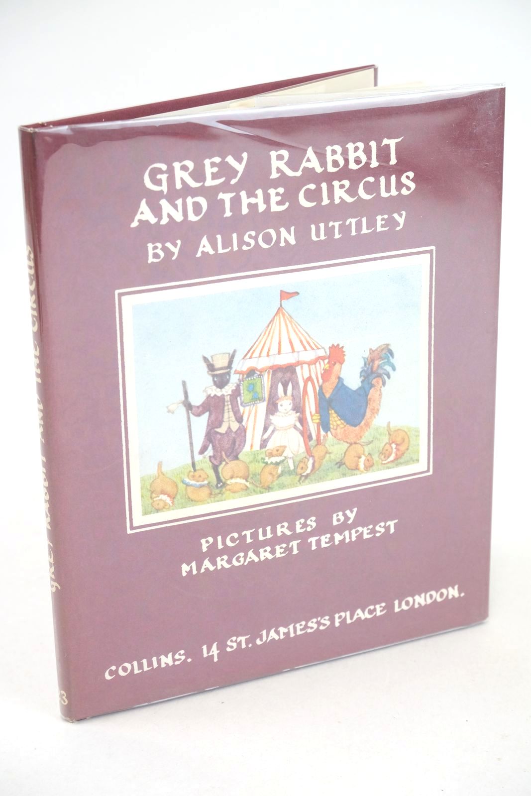 Photo of GREY RABBIT AND THE CIRCUS written by Uttley, Alison illustrated by Tempest, Margaret published by Collins (STOCK CODE: 1325726)  for sale by Stella & Rose's Books