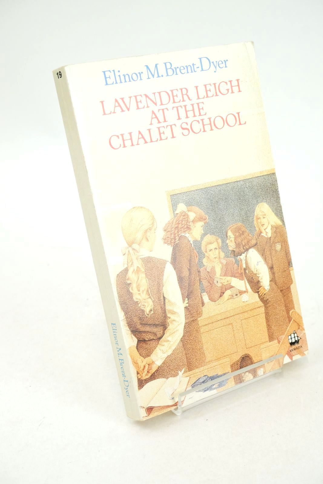 Photo of LAVENDER LEIGH AT THE CHALET SCHOOL written by Brent-Dyer, Elinor M. published by Armada (STOCK CODE: 1325802)  for sale by Stella & Rose's Books