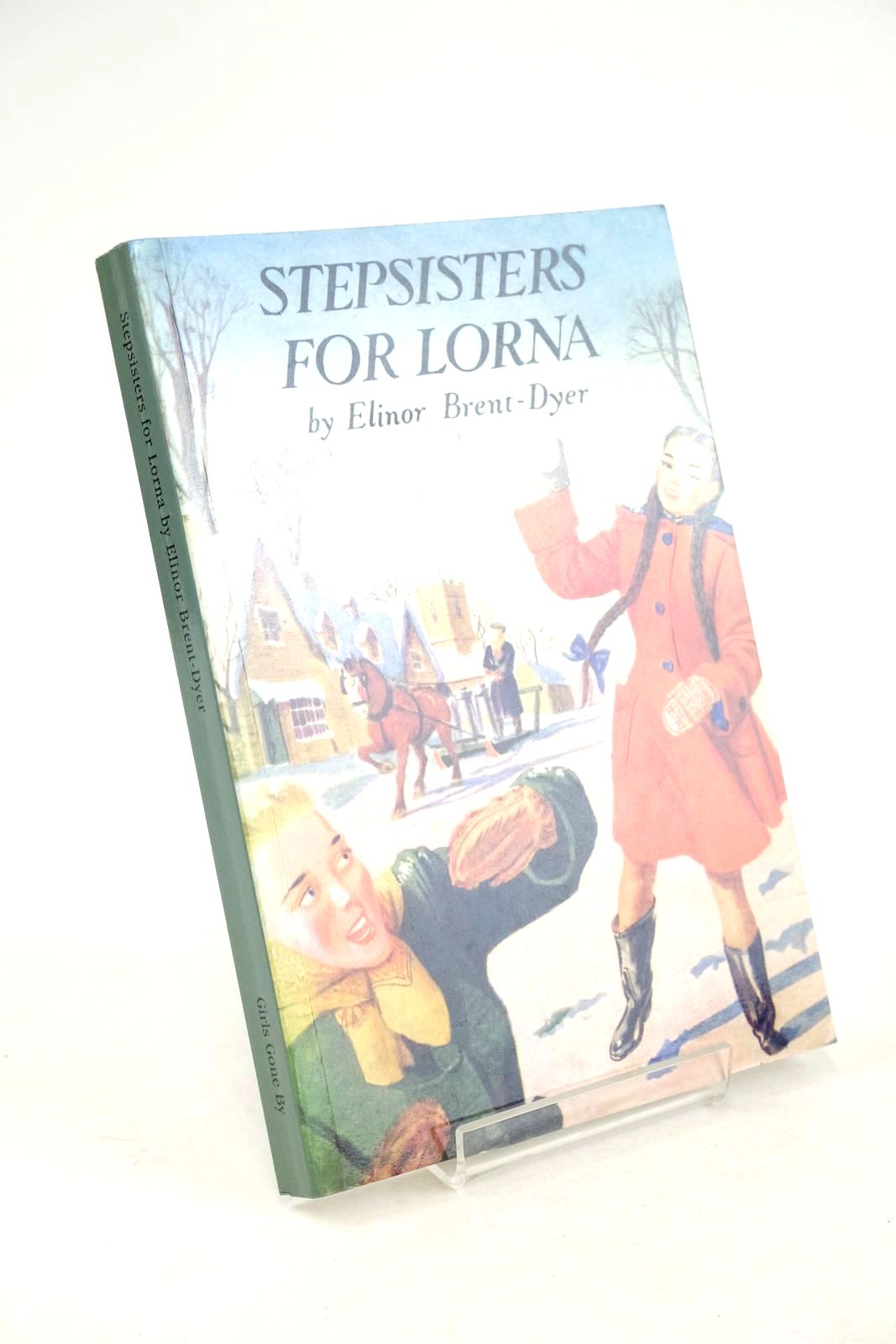 Photo of STEPSISTERS FOR LORNA- Stock Number: 1325888