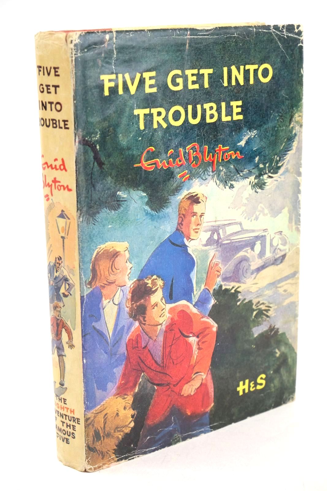 Photo of FIVE GET INTO TROUBLE written by Blyton, Enid illustrated by Soper, Eileen published by Hodder &amp; Stoughton (STOCK CODE: 1327012)  for sale by Stella & Rose's Books