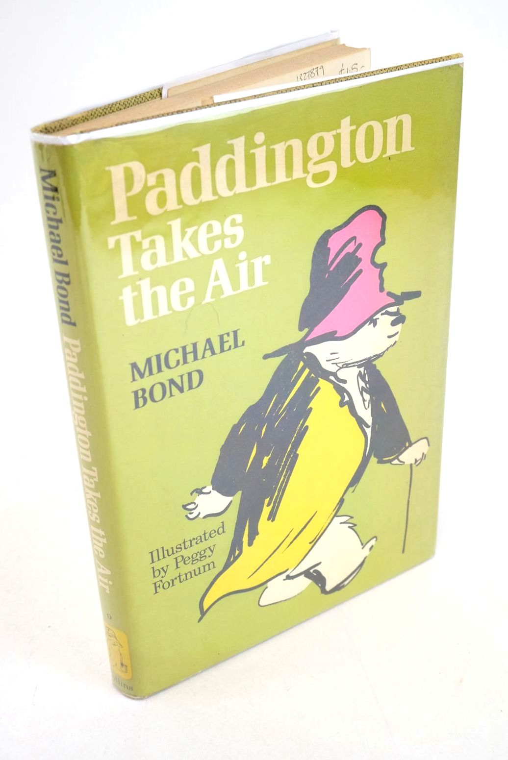 Photo of PADDINGTON TAKES THE AIR written by Bond, Michael illustrated by Fortnum, Peggy published by Collins (STOCK CODE: 1327879)  for sale by Stella & Rose's Books