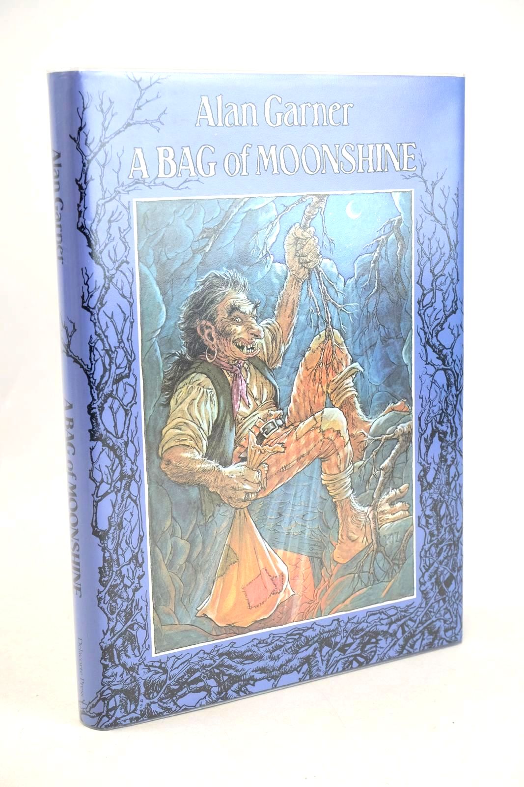 Photo of A BAG OF MOONSHINE written by Garner, Alan illustrated by Lynch, P.J. published by Delacorte Press (STOCK CODE: 1327999)  for sale by Stella & Rose's Books