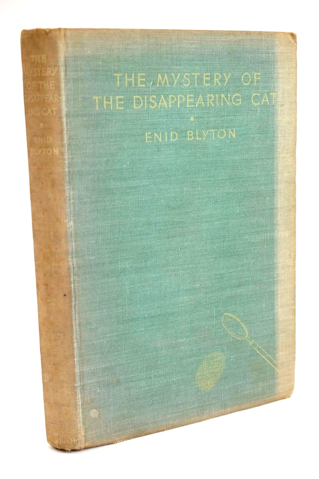Photo of THE MYSTERY OF THE DISAPPEARING CAT written by Blyton, Enid illustrated by Abbey, J. published by Methuen &amp; Co. Ltd. (STOCK CODE: 1328054)  for sale by Stella & Rose's Books