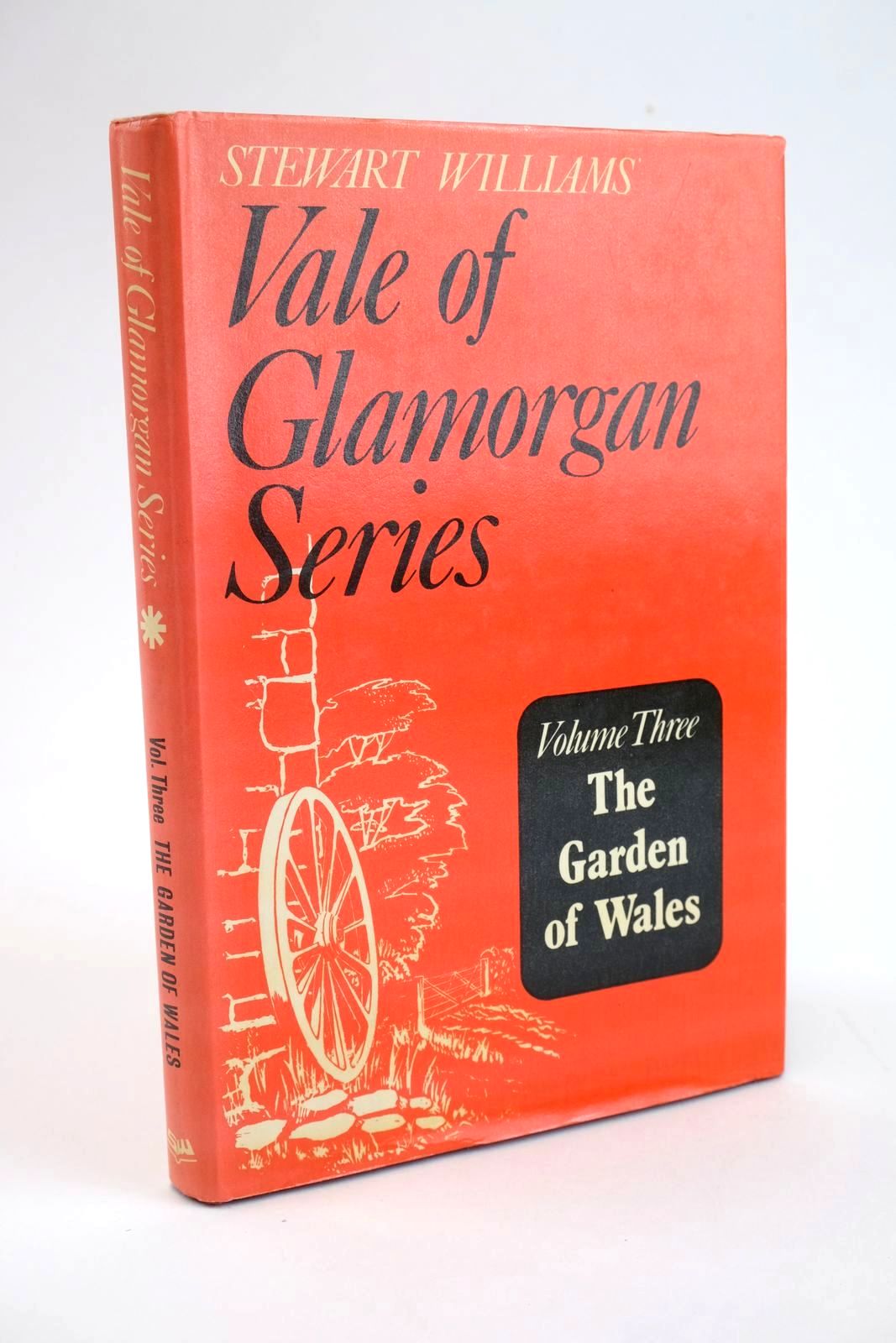 Photo of THE GARDEN OF WALES written by Williams, Stewart published by Stewart Williams (STOCK CODE: 1328144)  for sale by Stella & Rose's Books