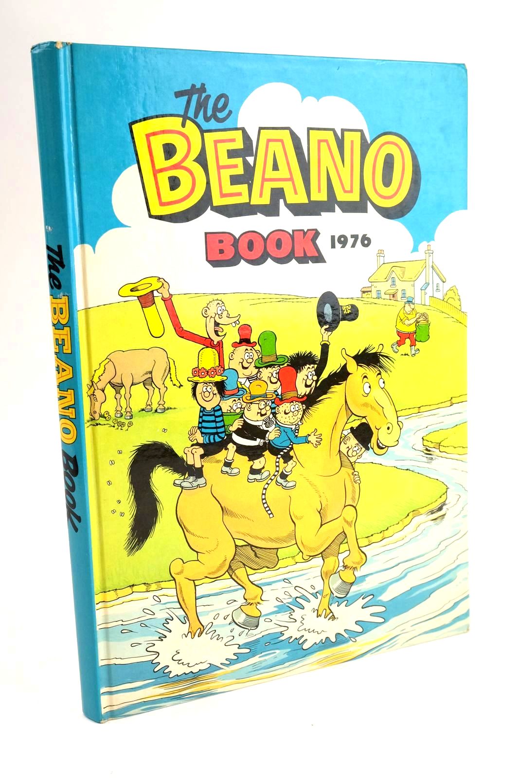 Photo of THE BEANO BOOK 1976 published by D.C. Thomson &amp; Co Ltd. (STOCK CODE: 1328202)  for sale by Stella & Rose's Books