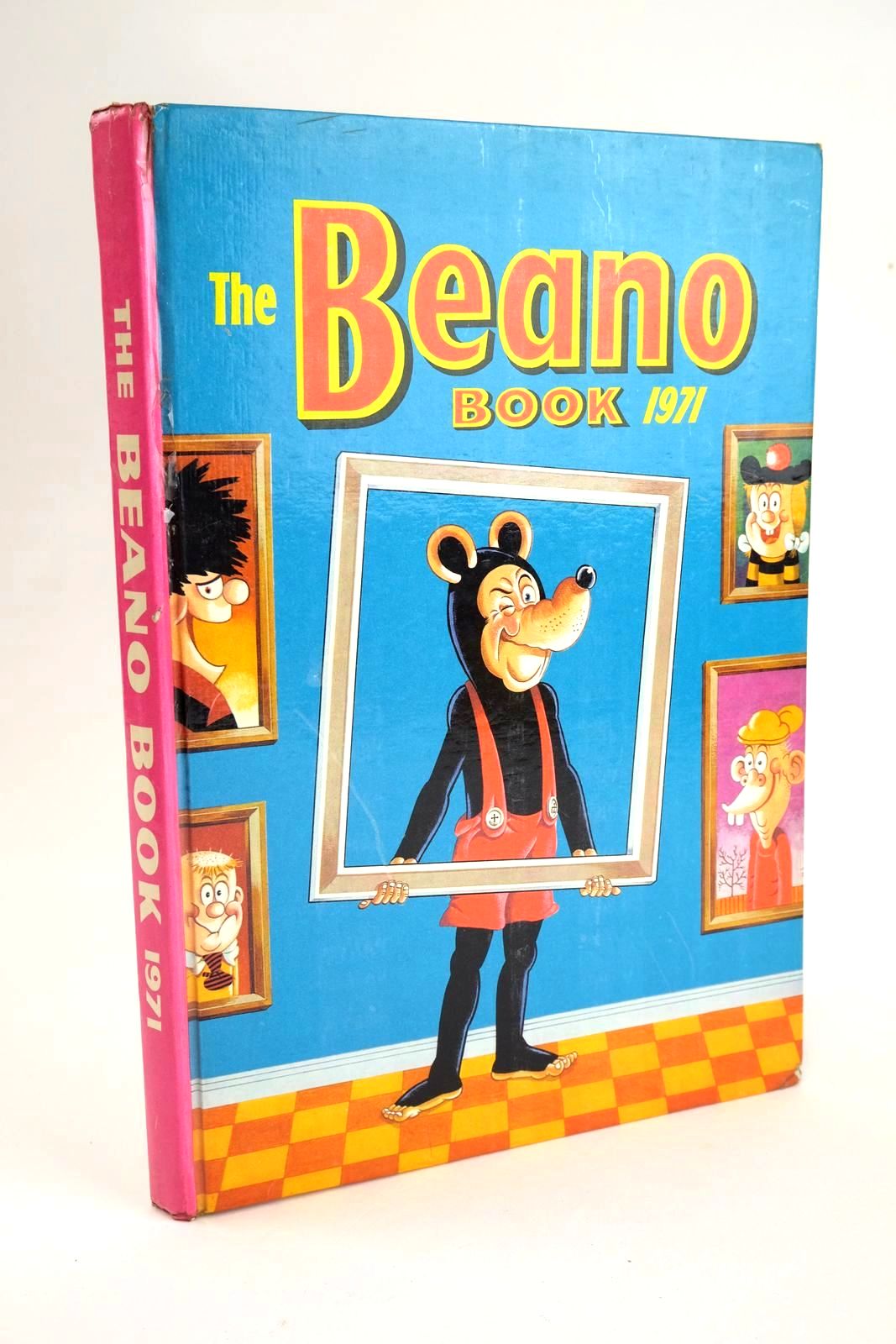 Photo of THE BEANO BOOK 1971 published by D.C. Thomson &amp; Co Ltd. (STOCK CODE: 1328205)  for sale by Stella & Rose's Books