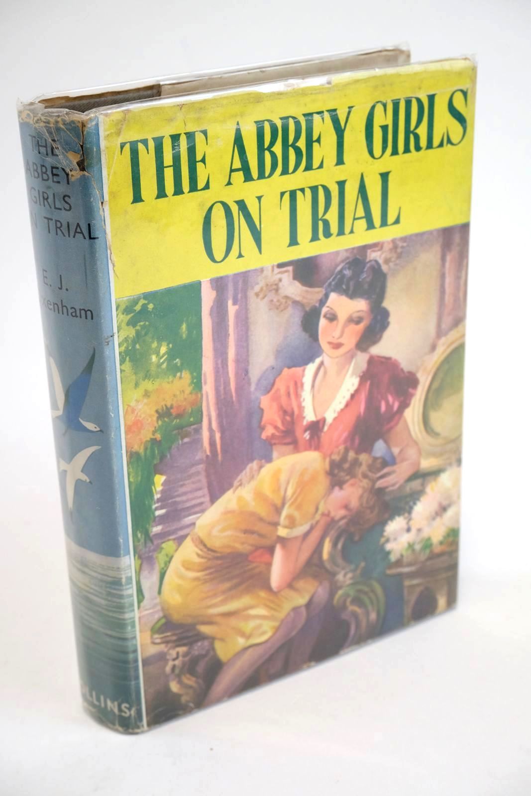 Photo of THE ABBEY GIRLS ON TRIAL written by Oxenham, Elsie J. published by Collins (STOCK CODE: 1328334)  for sale by Stella & Rose's Books