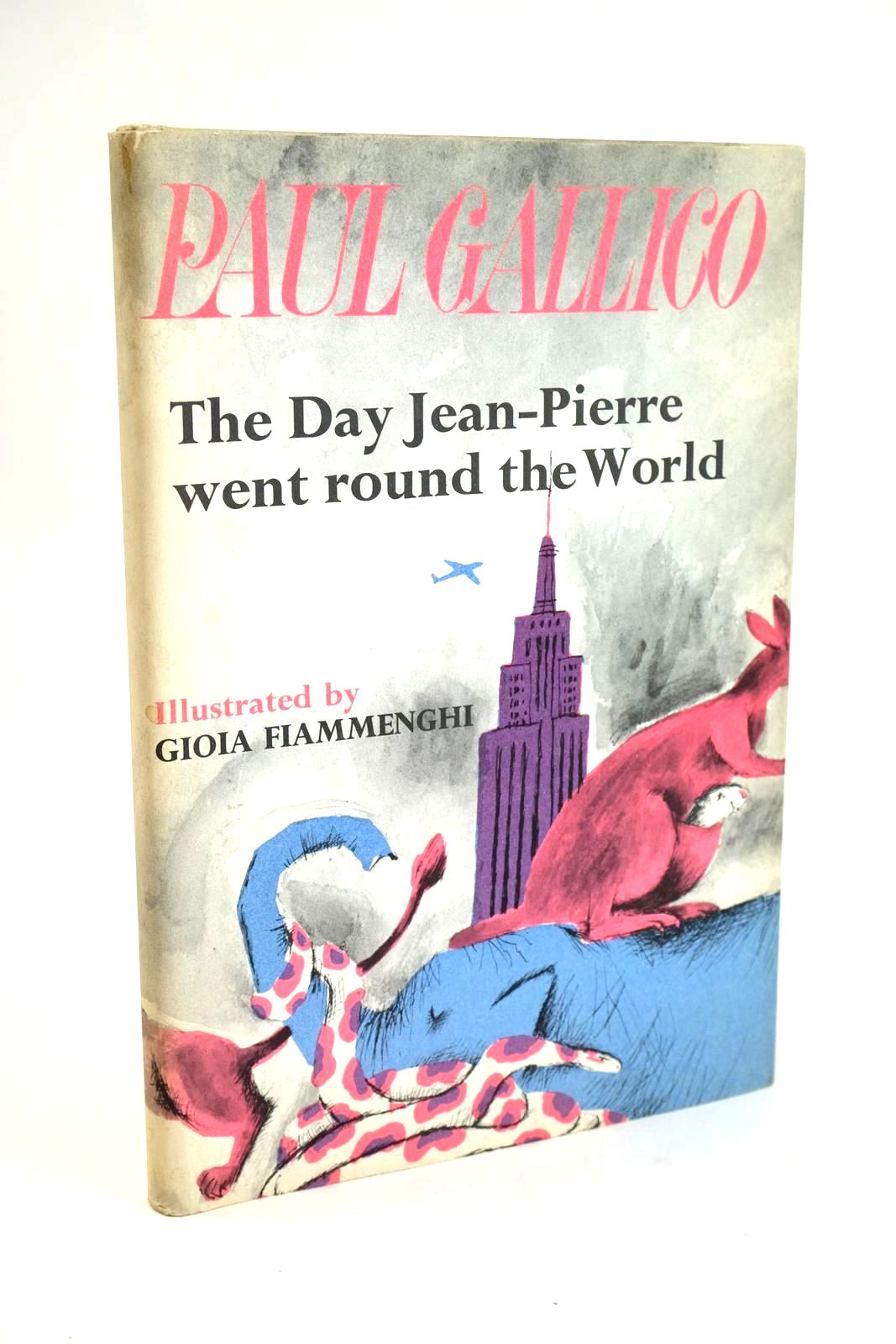 Photo of THE DAY JEAN-PIERRE WENT ROUND THE WORLD written by Gallico, Paul illustrated by Fiammenghi, Gioia published by William Heinemann Ltd. (STOCK CODE: 1328374)  for sale by Stella & Rose's Books