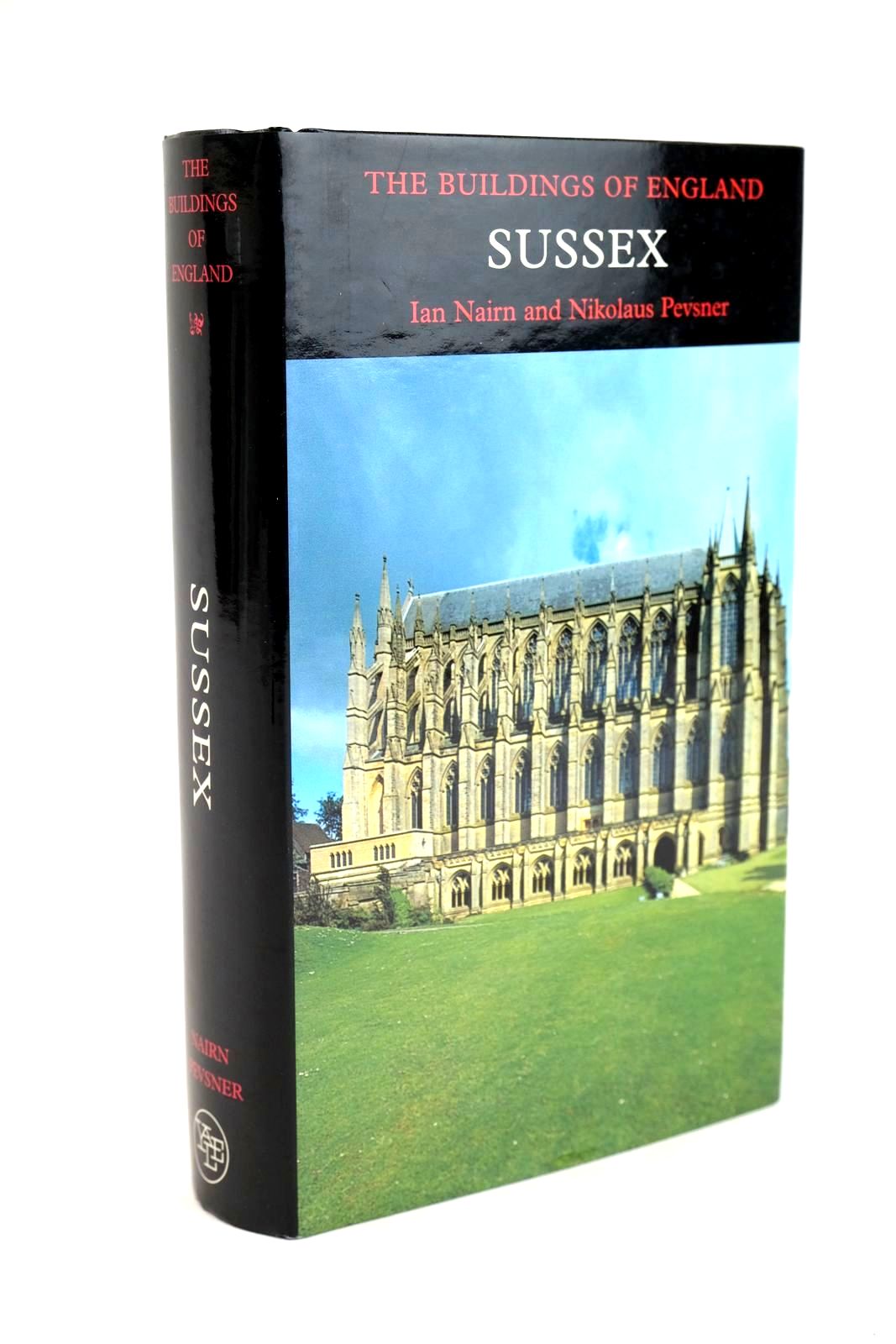 Photo of SUSSEX (BUILDINGS OF ENGLAND) written by Pevsner, Nikolaus Nairn, Ian published by Yale University Press (STOCK CODE: 1328588)  for sale by Stella & Rose's Books