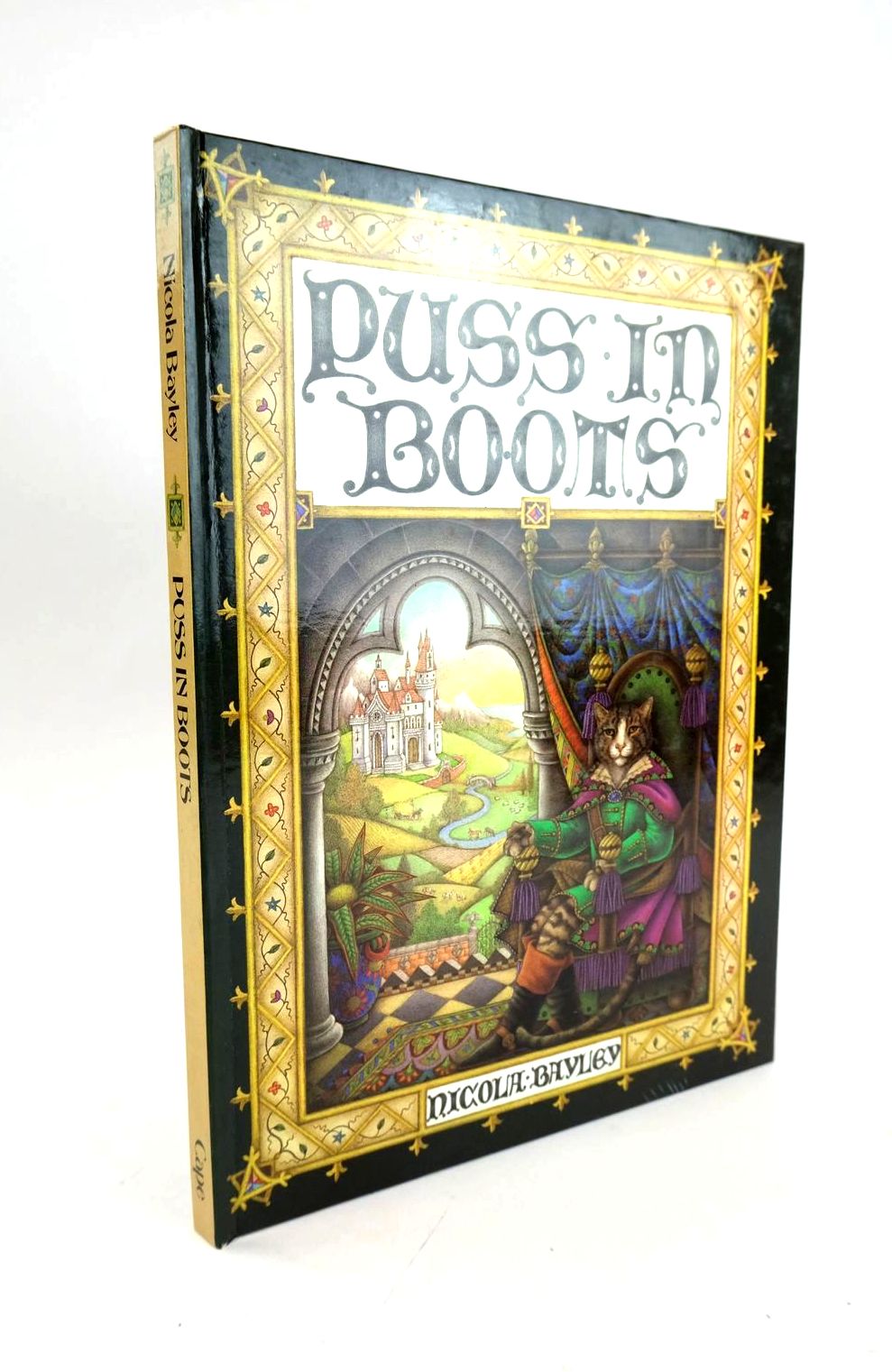 Photo of PUSS IN BOOTS written by Logue, Christopher illustrated by Bayley, Nicola published by Jonathan Cape (STOCK CODE: 1328650)  for sale by Stella & Rose's Books