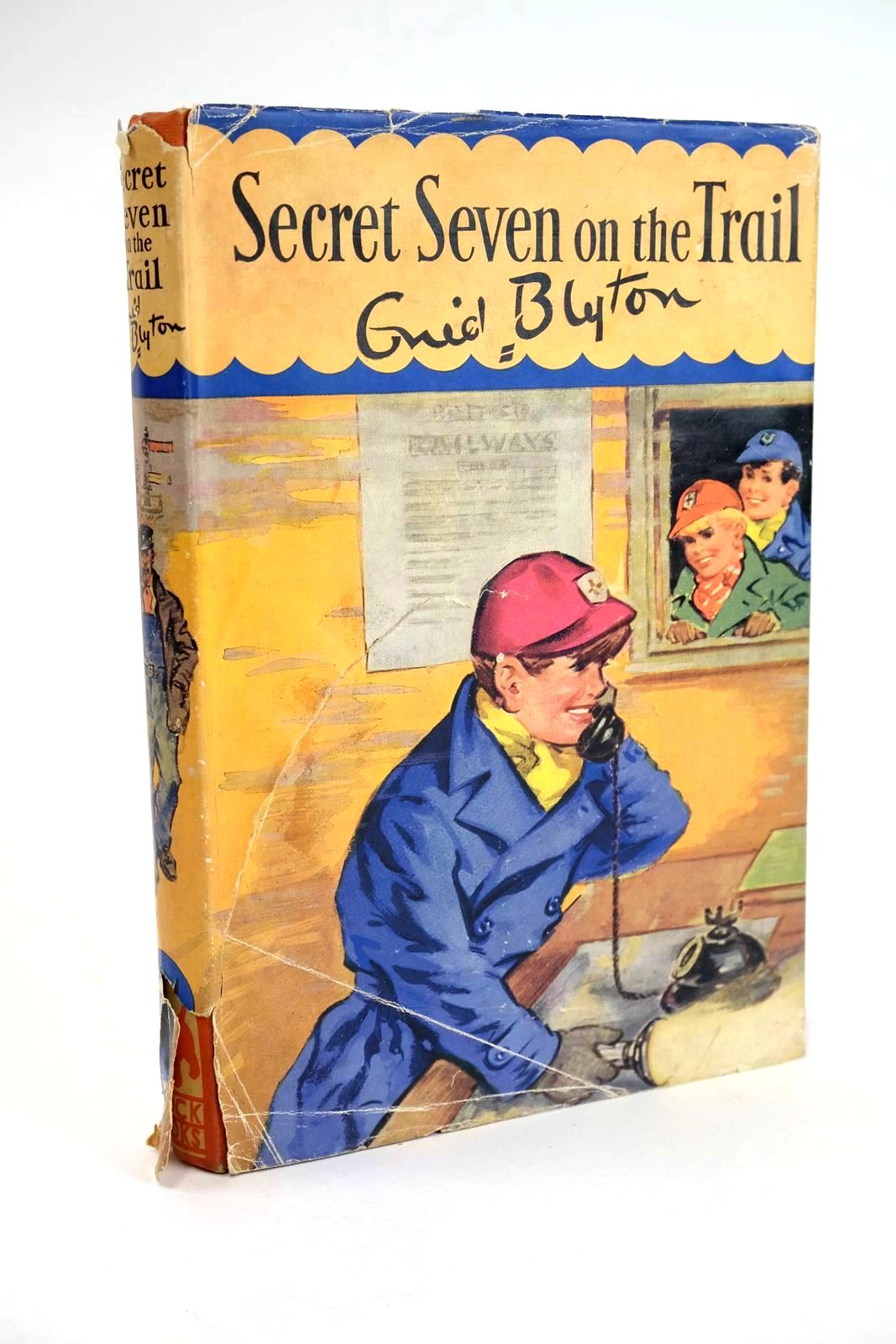 Photo of SECRET SEVEN ON THE TRAIL written by Blyton, Enid illustrated by Brook, George published by The Brockhampton Press Ltd. (STOCK CODE: 1328743)  for sale by Stella & Rose's Books