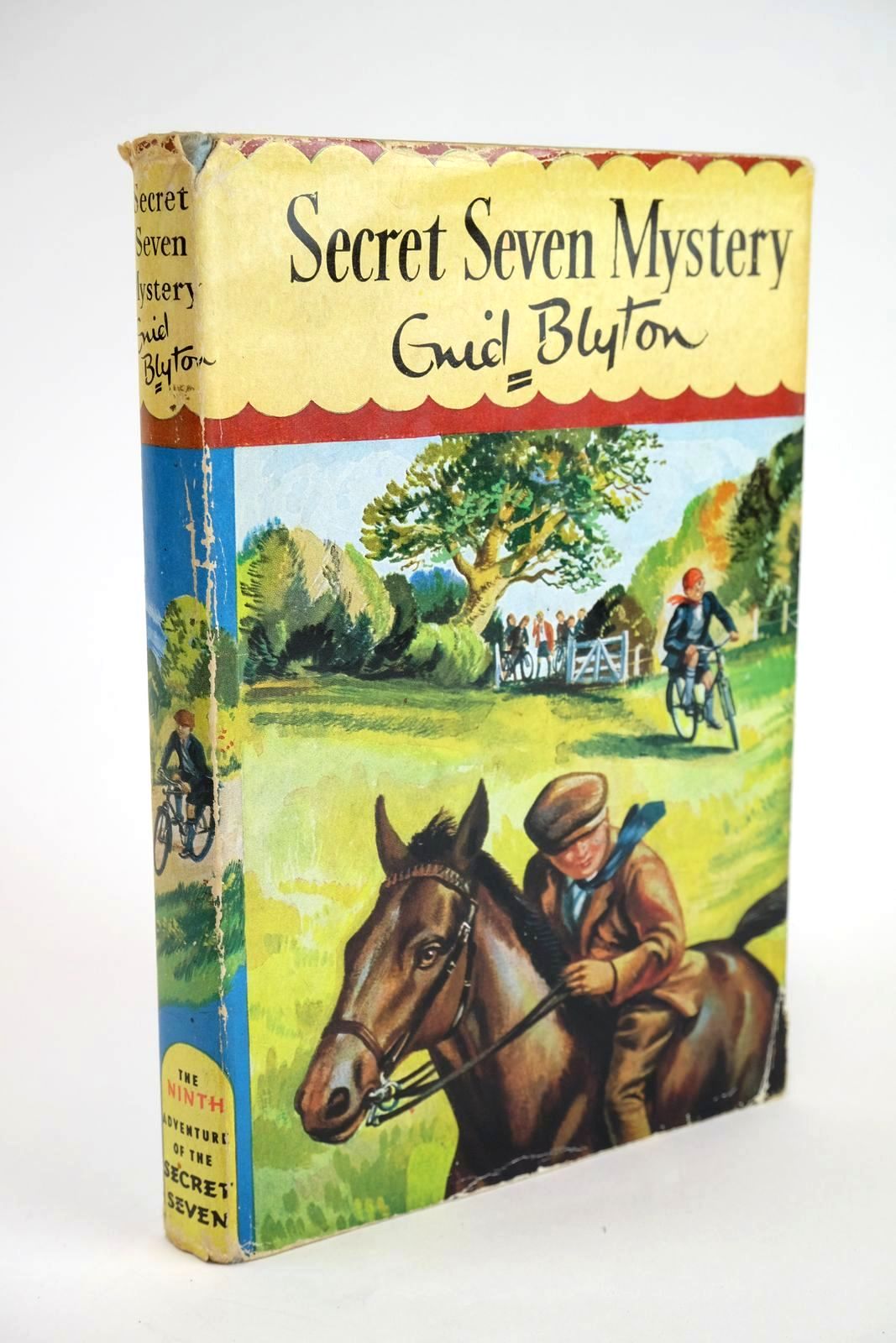 Photo of SECRET SEVEN MYSTERY written by Blyton, Enid illustrated by Sharrocks, Burgess published by Brockhampton Press (STOCK CODE: 1328748)  for sale by Stella & Rose's Books