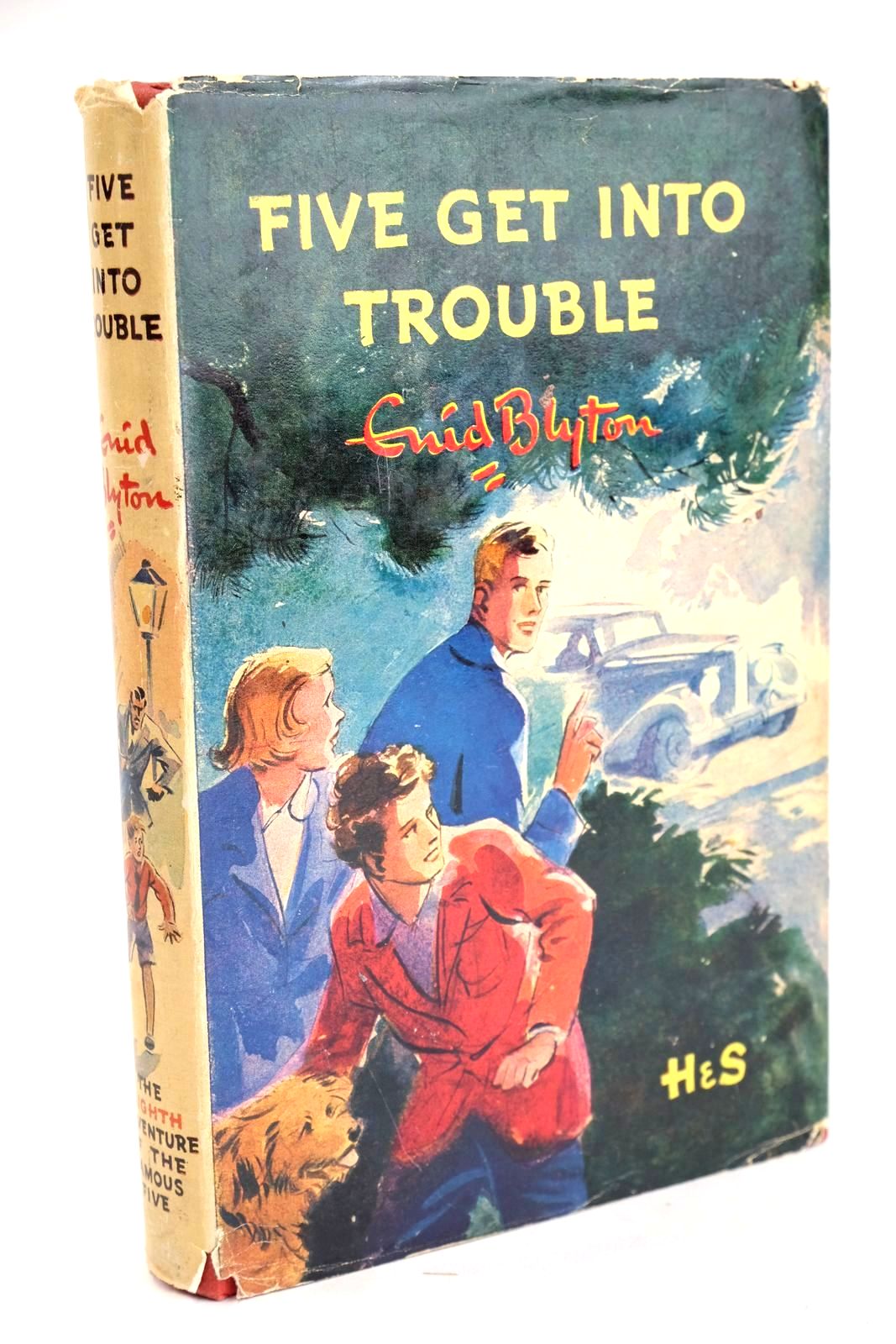 Photo of FIVE GET INTO TROUBLE written by Blyton, Enid illustrated by Soper, Eileen published by Hodder &amp; Stoughton (STOCK CODE: 1328911)  for sale by Stella & Rose's Books