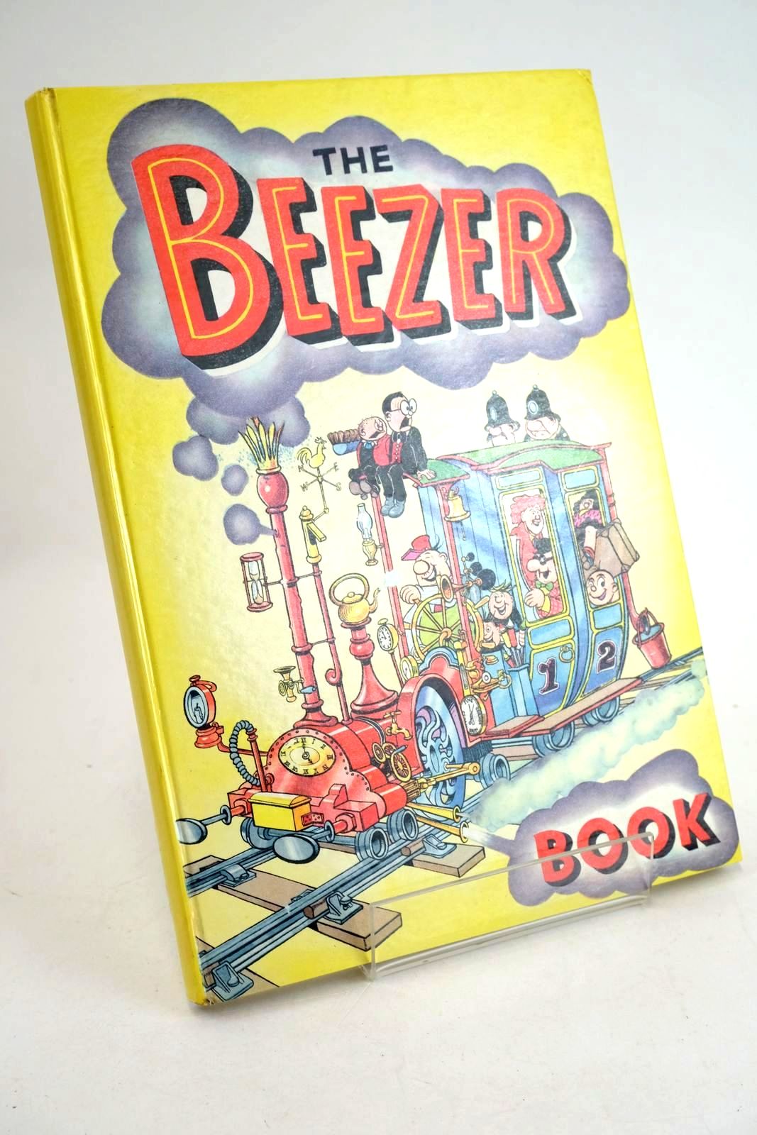 Photo of THE BEEZER BOOK 1962 published by D.C. Thomson &amp; Co Ltd. (STOCK CODE: 1330268)  for sale by Stella & Rose's Books