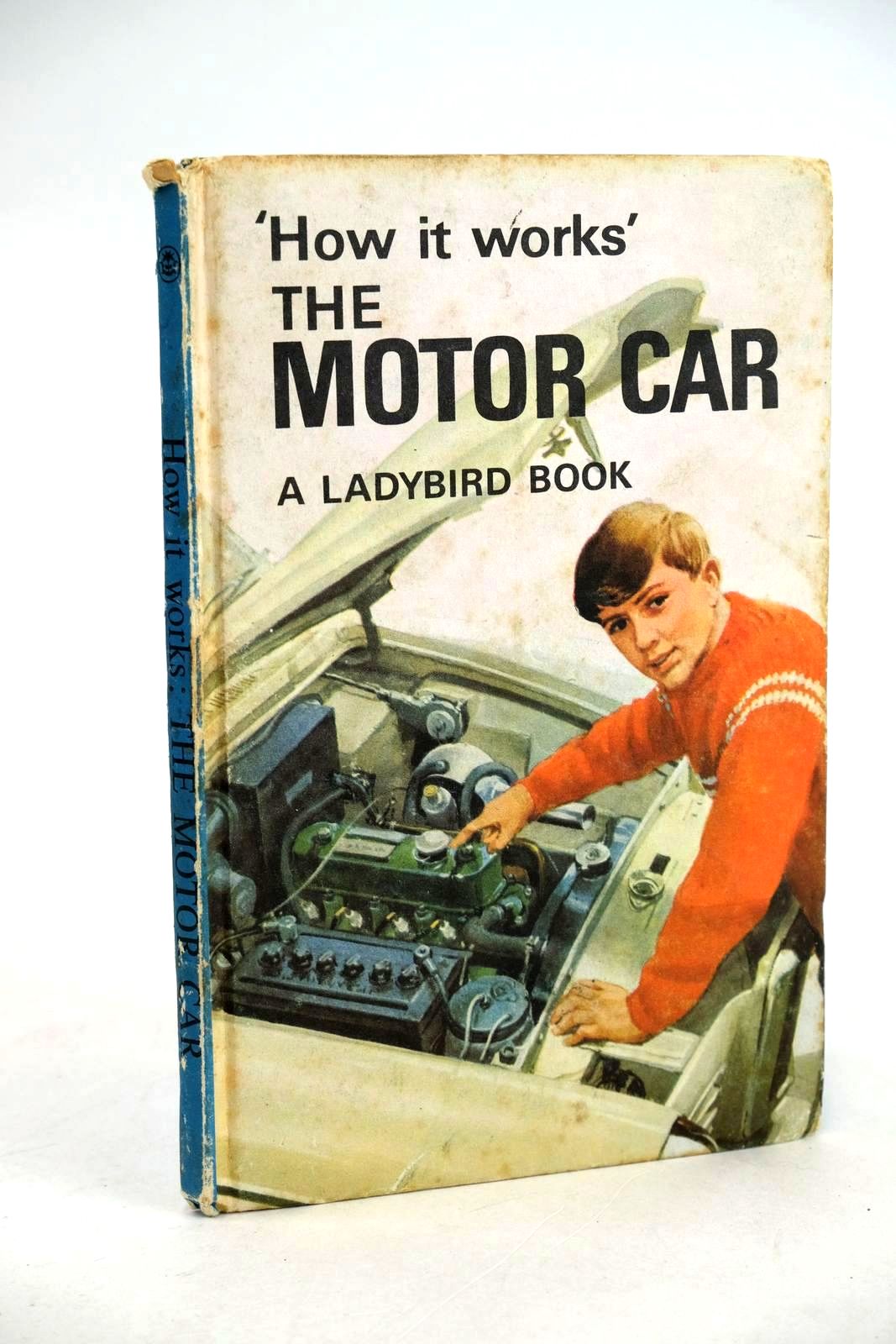 Photo of HOW IT WORKS: THE MOTOR CAR- Stock Number: 1330302